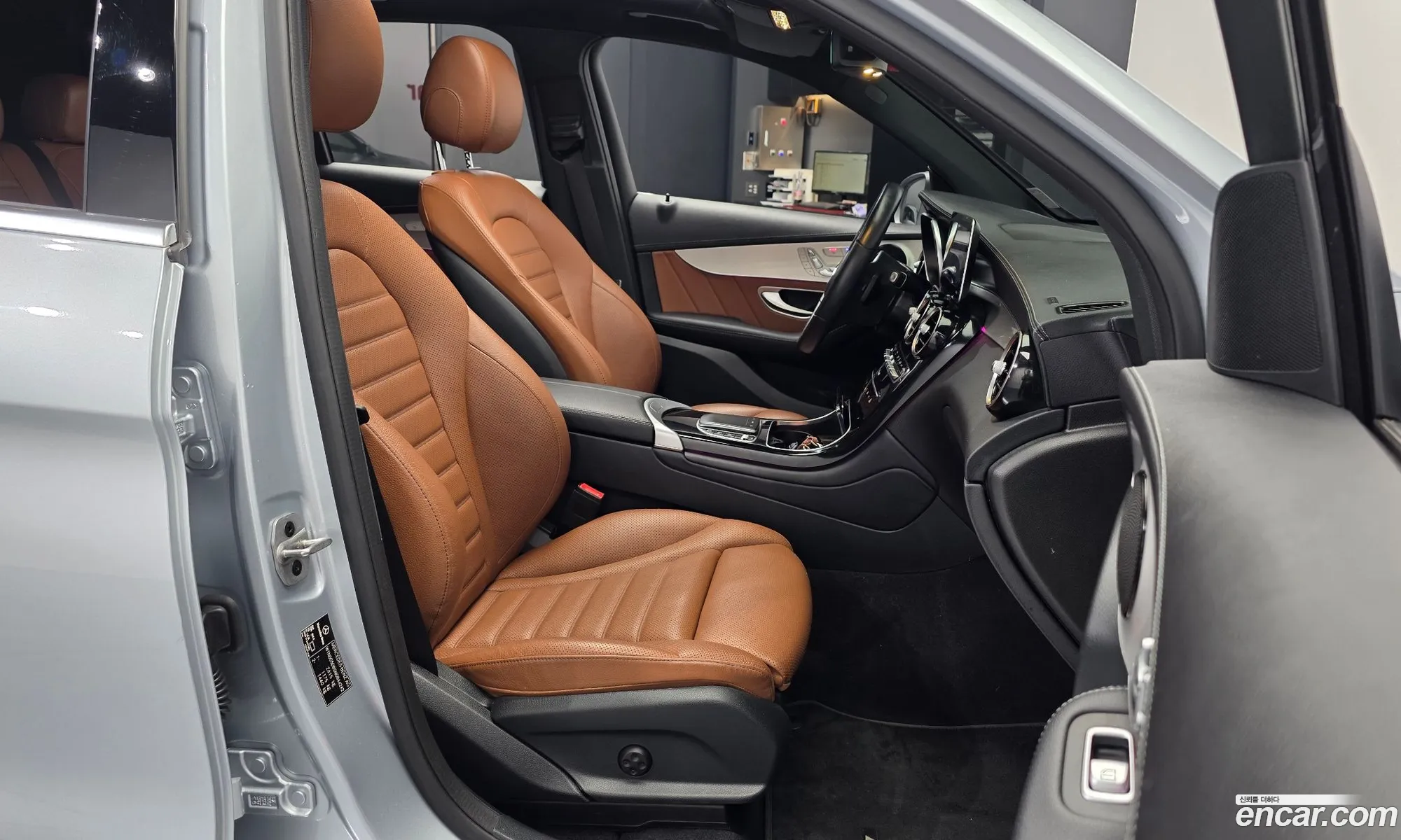 Mercedes-Benz GLC-Class X253 2022 — 12