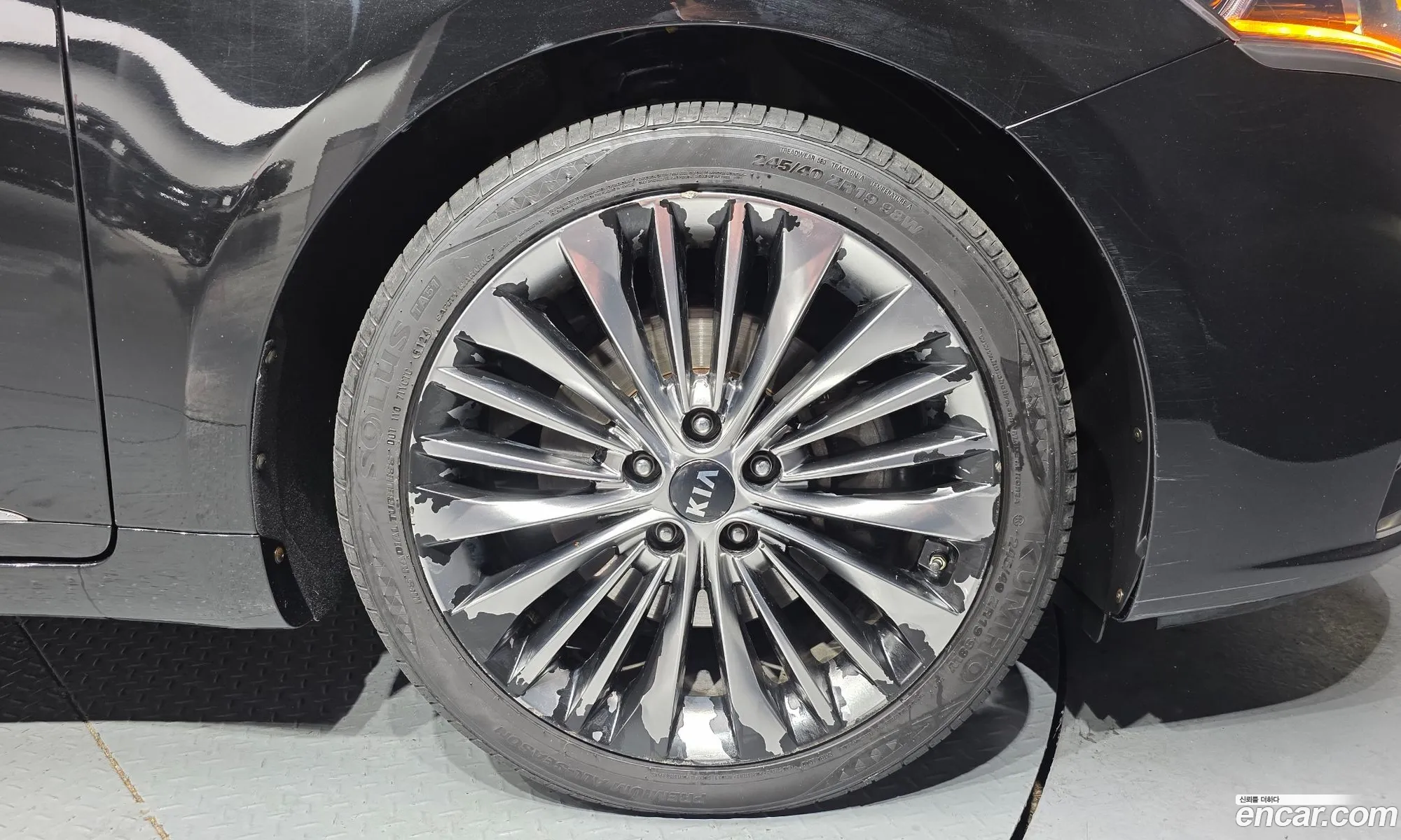 Kia K7 2017 — 19