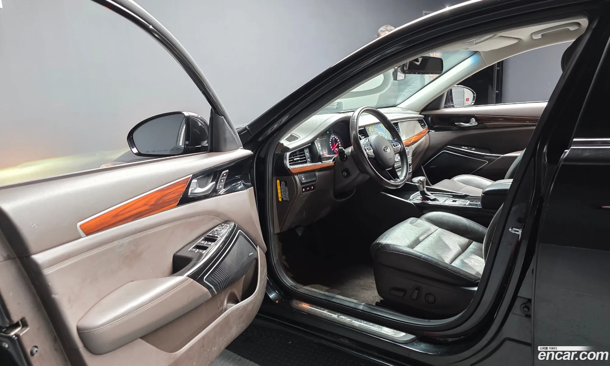 Kia K7 2017 — 13