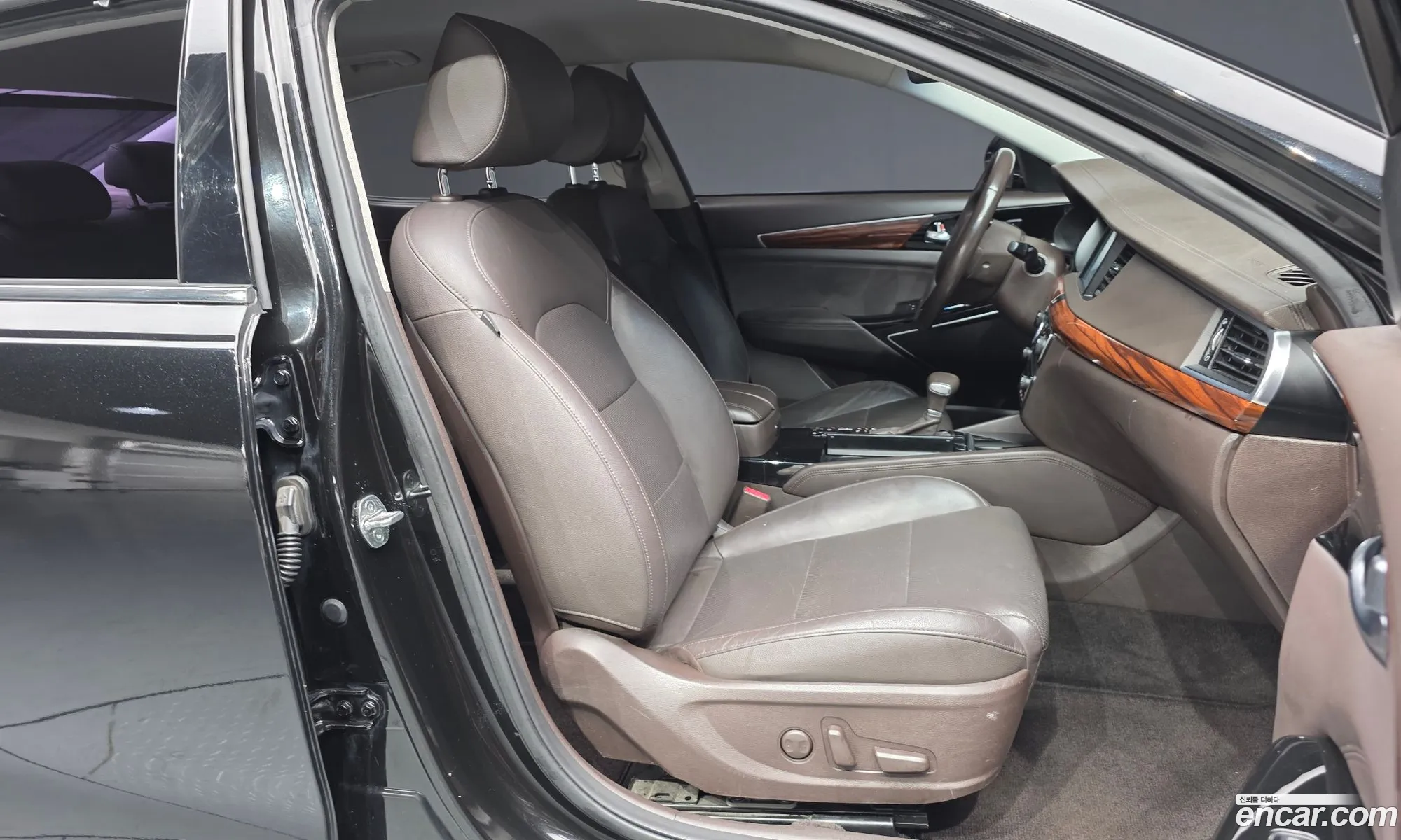 Kia K7 2017 — 14