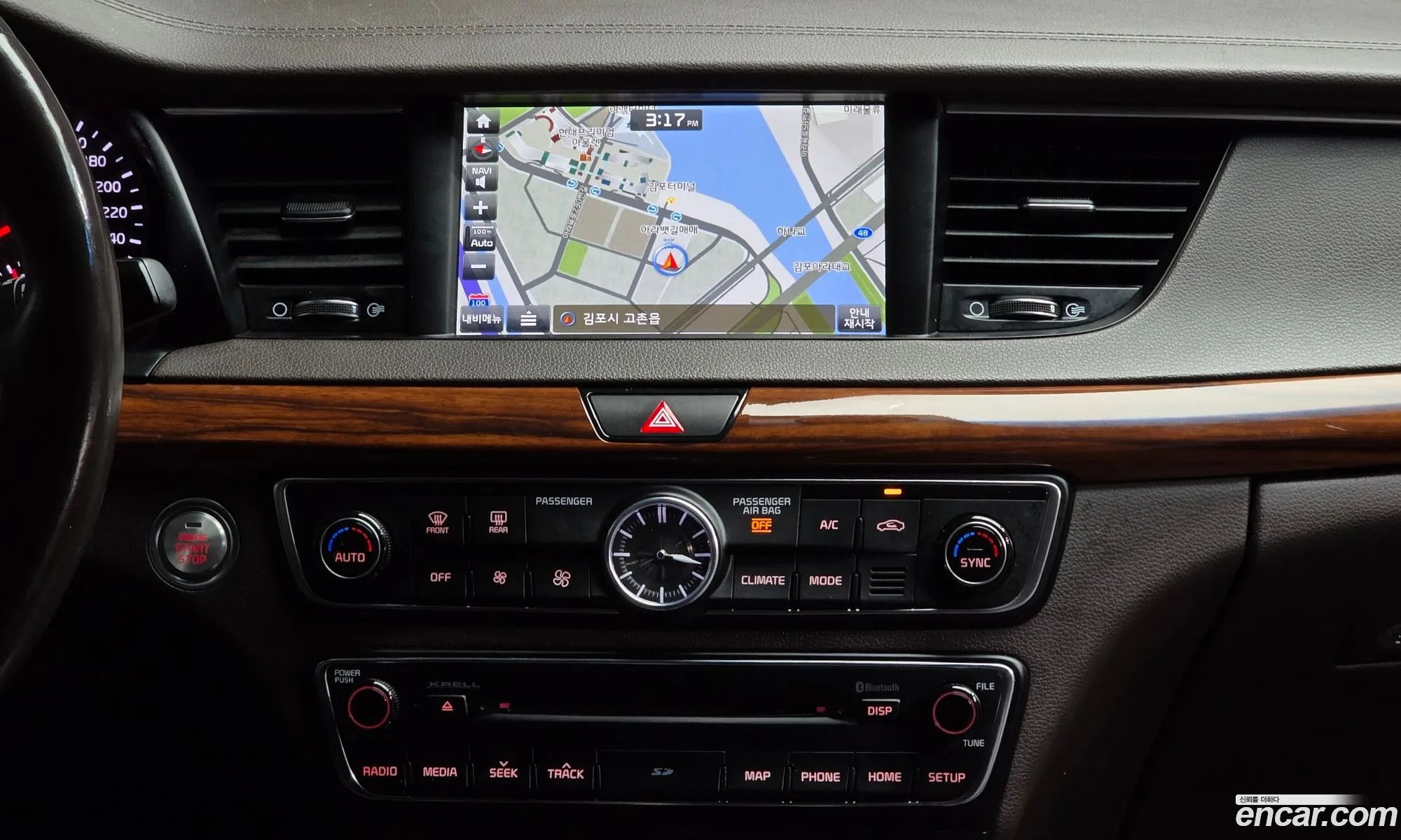 Kia K7 2017 — 2