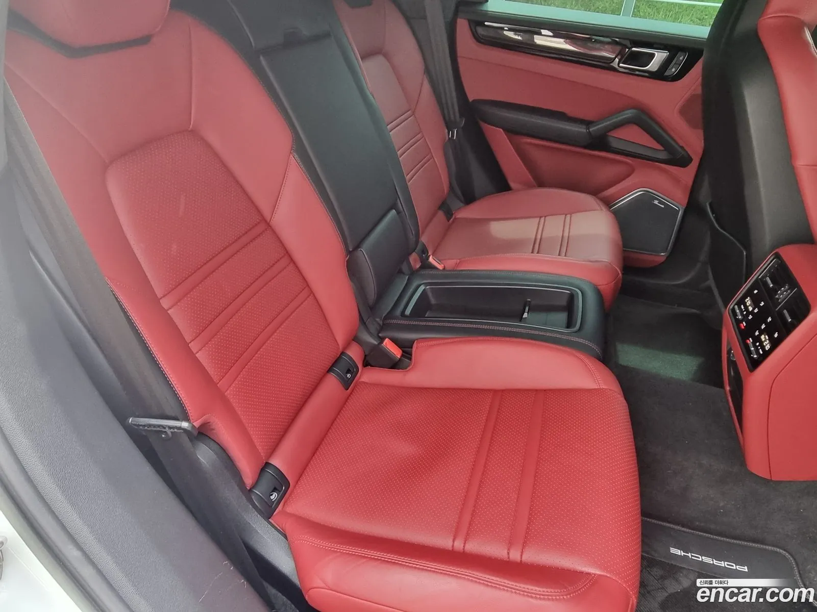 Porsche Cayenne 2023 — 12