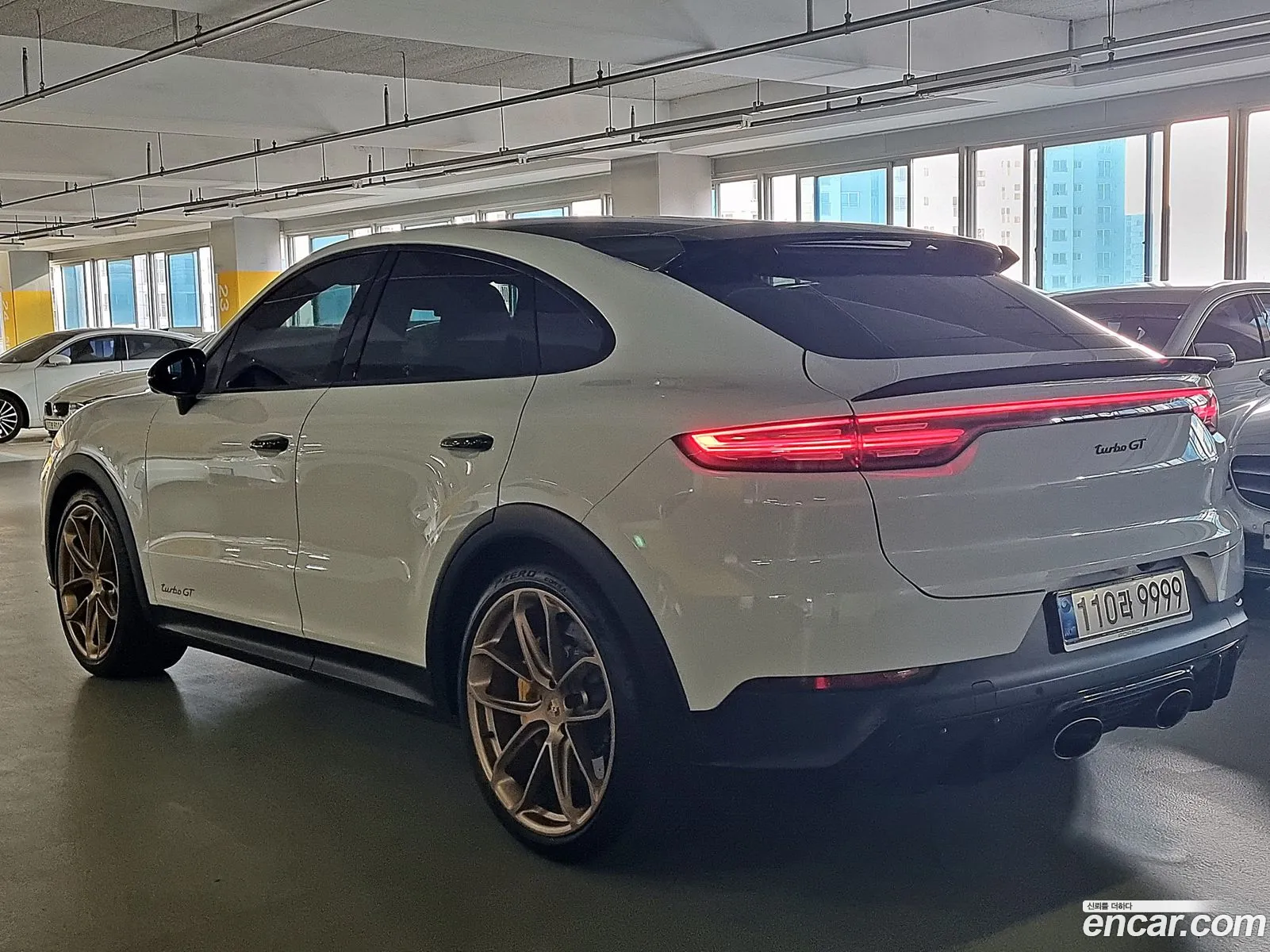 Porsche Cayenne 2023 — 14