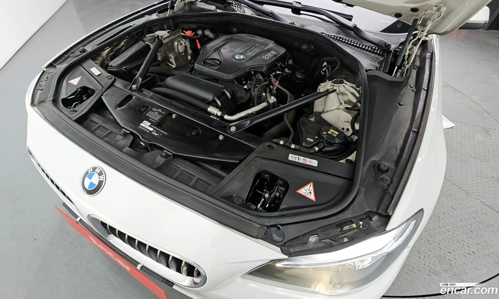 BMW 5 Series 2015 WBA5E7104FGK09785 — 9