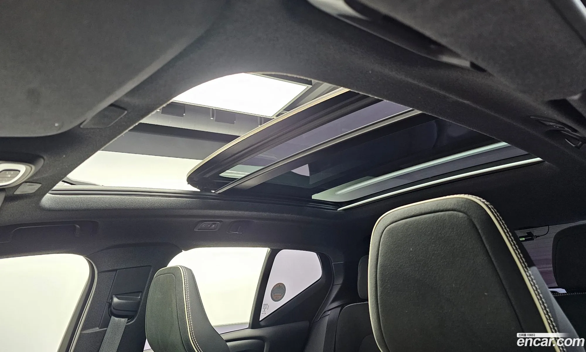 Volvo XC40 2020 YV1XZACACL2287350 — 18