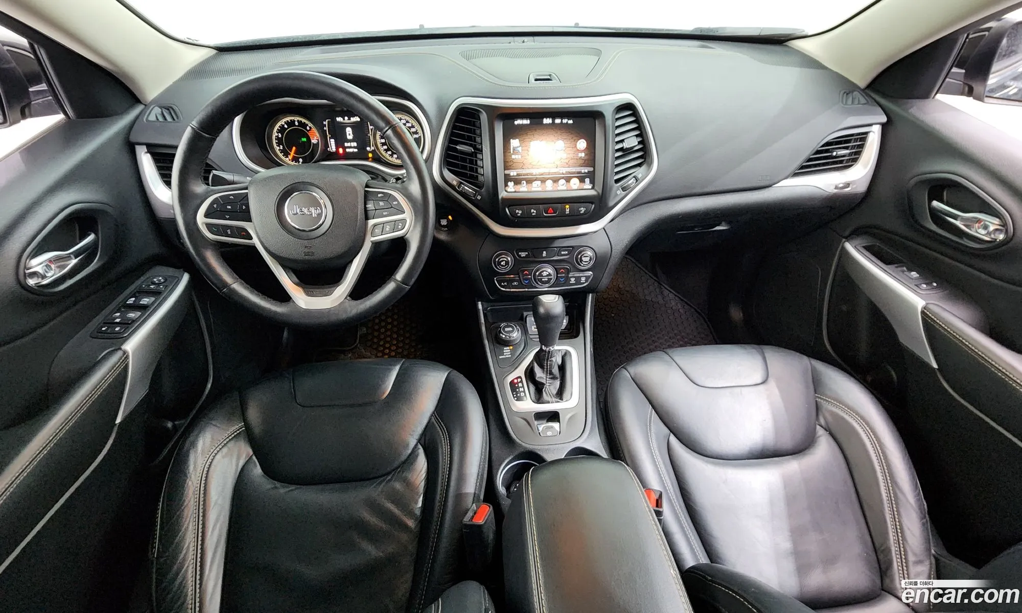 Jeep Cherokee 2017 1C4PJMCB1JD505202 — 15