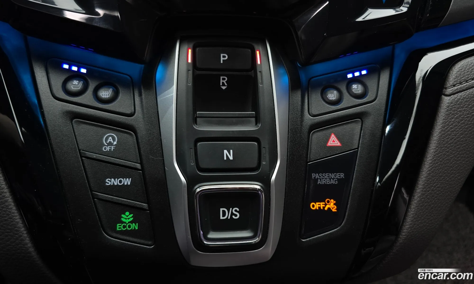 Honda Odyssey 2018 5KBRL6880JB600463 — 7