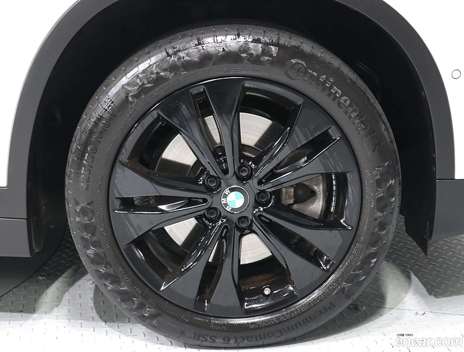 BMW X1 2019 — 13
