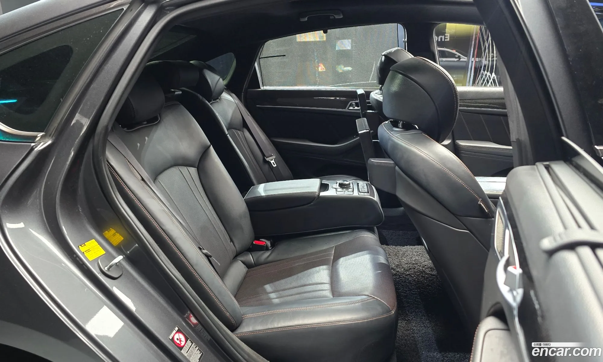 Genesis G80 2016 — 2
