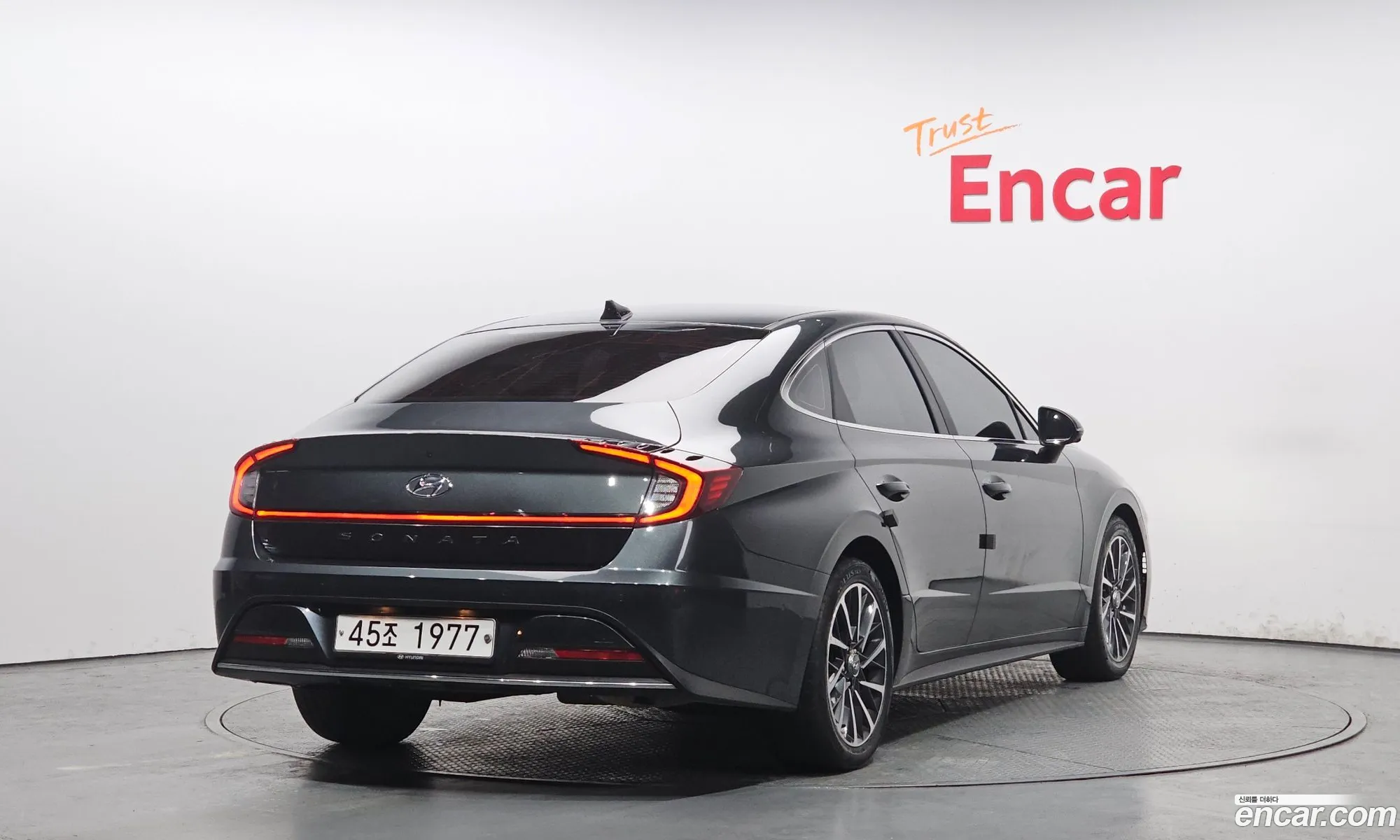 Hyundai Sonata 2019 — 18