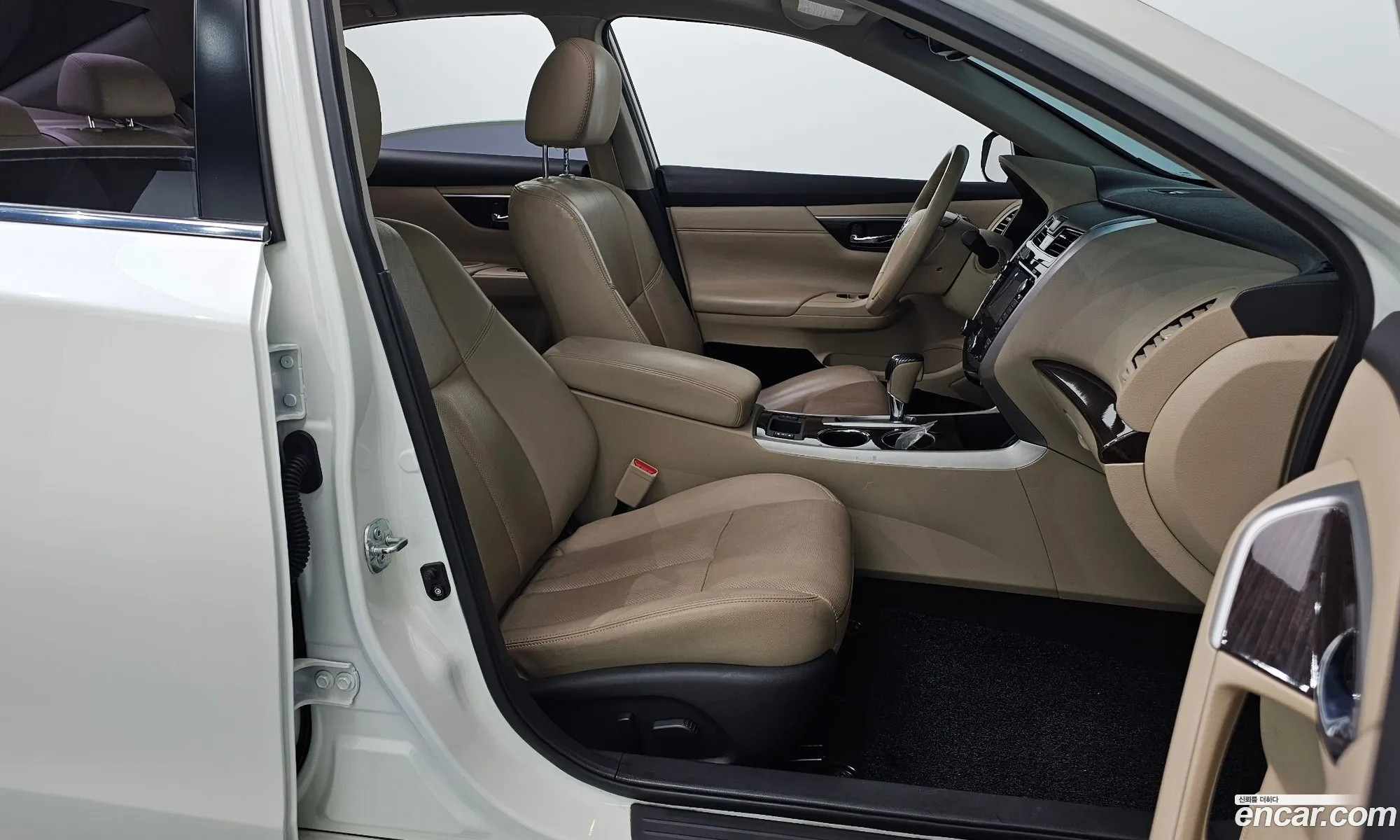 Nissan Altima 2016 1N4AL3APXGC103708 — 15