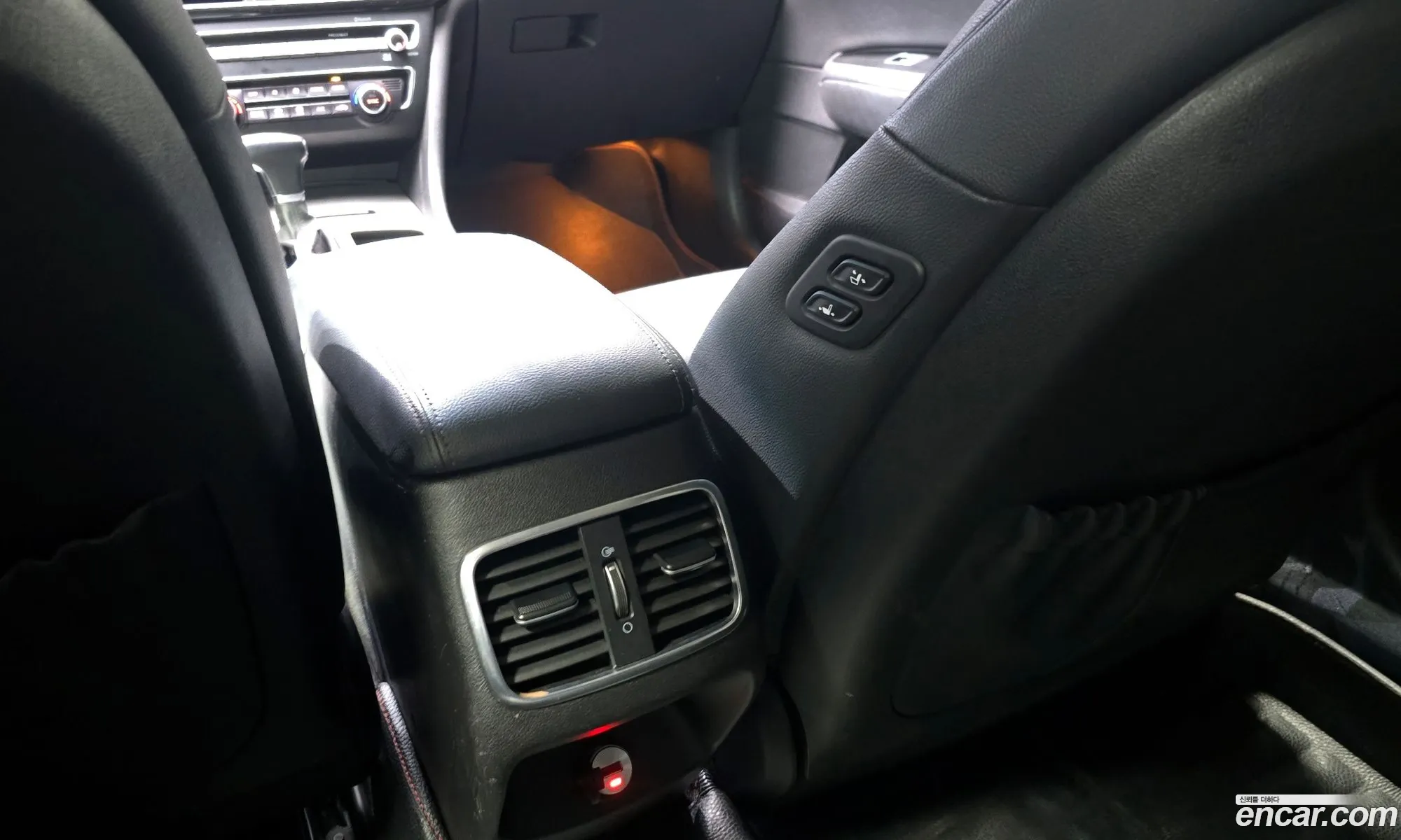 Kia K5 Hybrid 2016 — 17