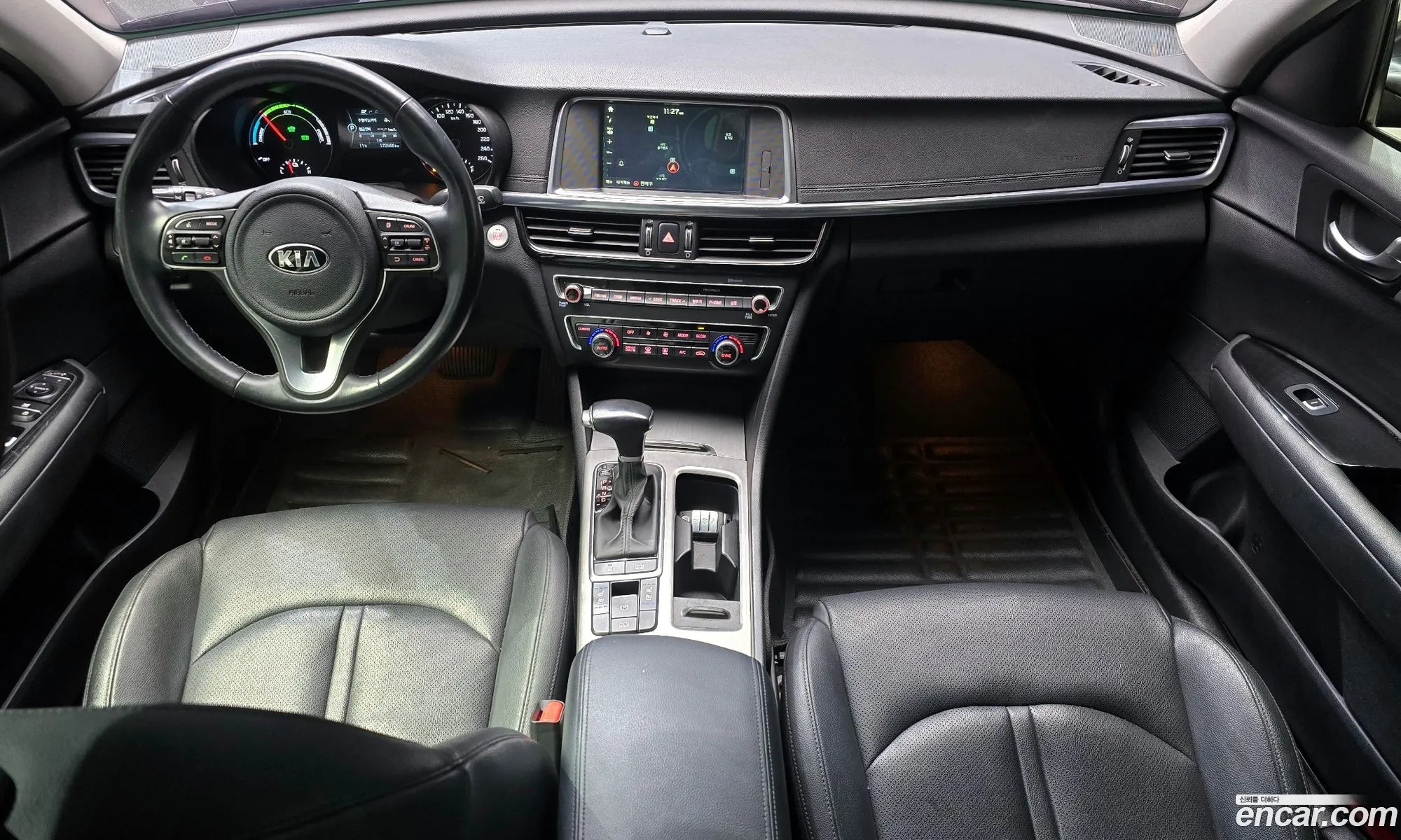 Kia K5 Hybrid 2016 — 19
