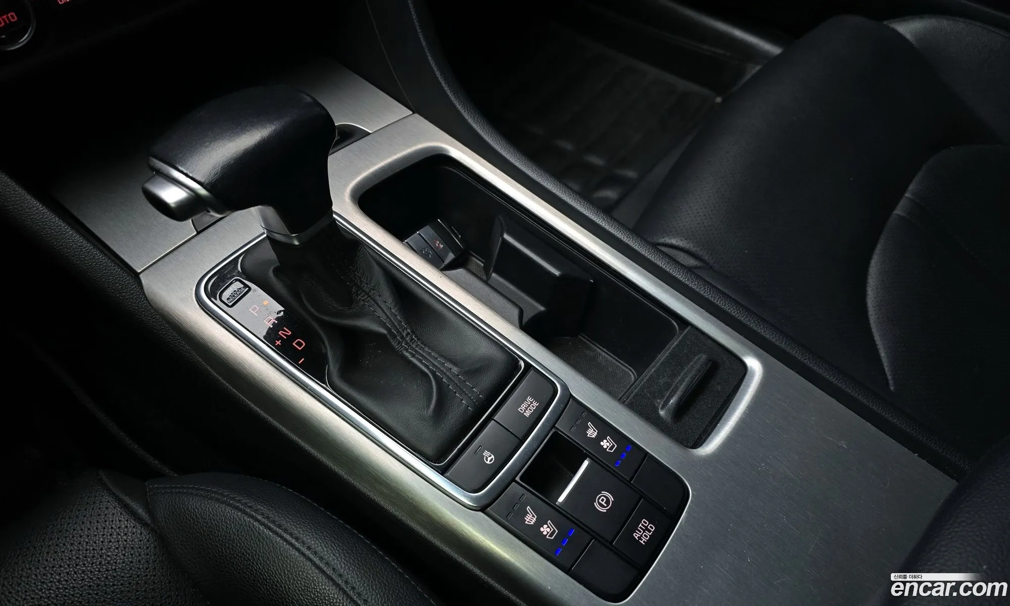 Kia K5 Hybrid 2016 — 4