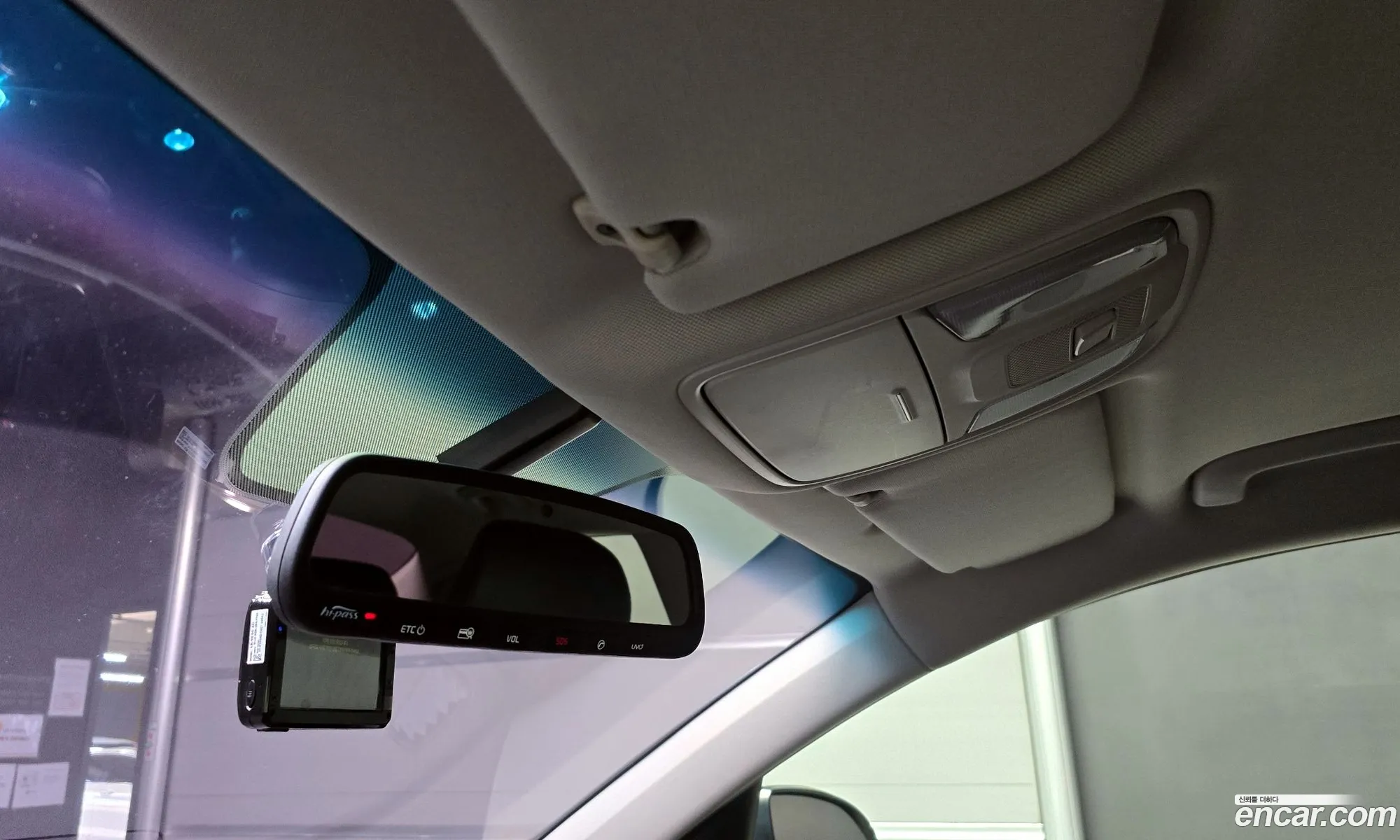 Kia K5 Hybrid 2016 — 13