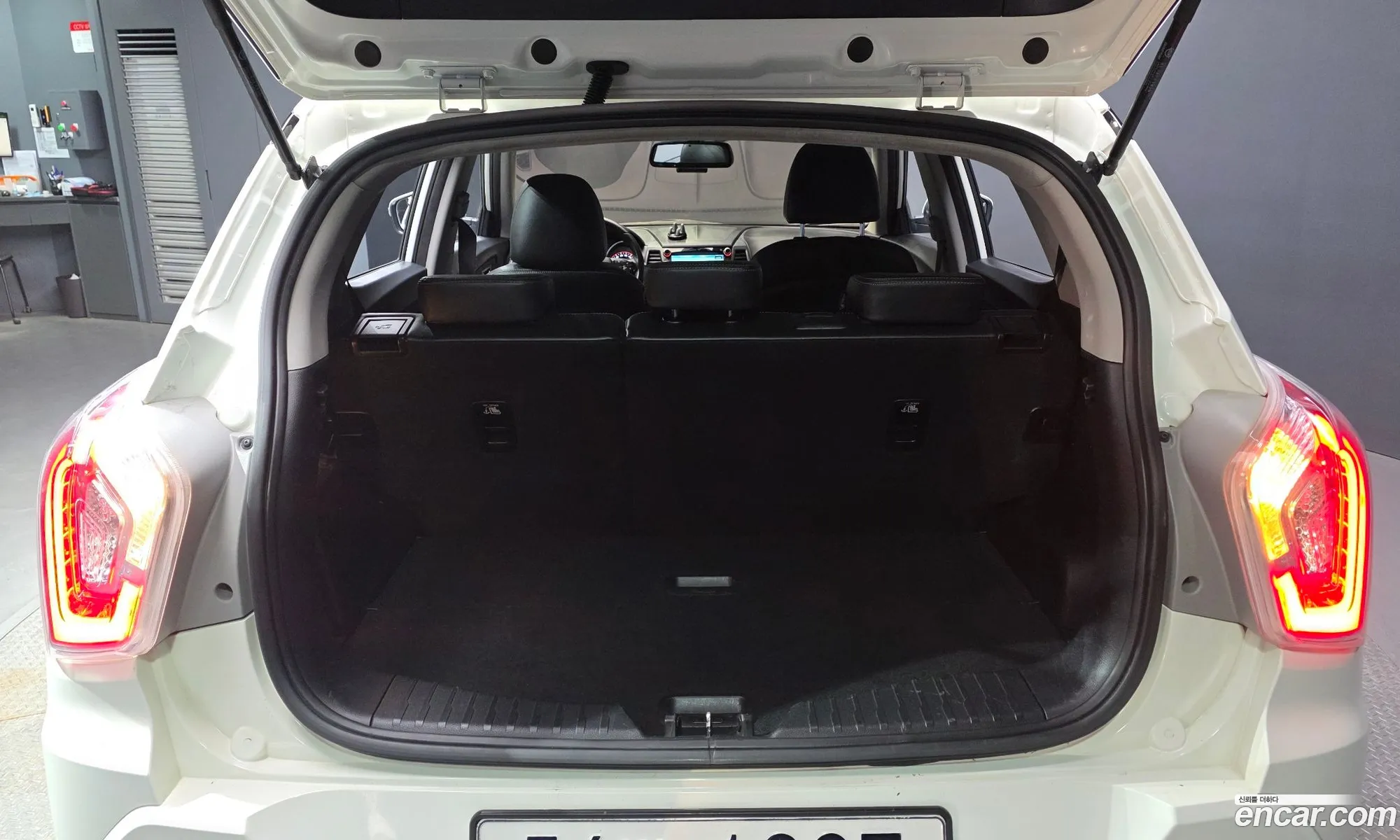 KG Mobility (SsangYong) Tivoli Armour 2018 — 9