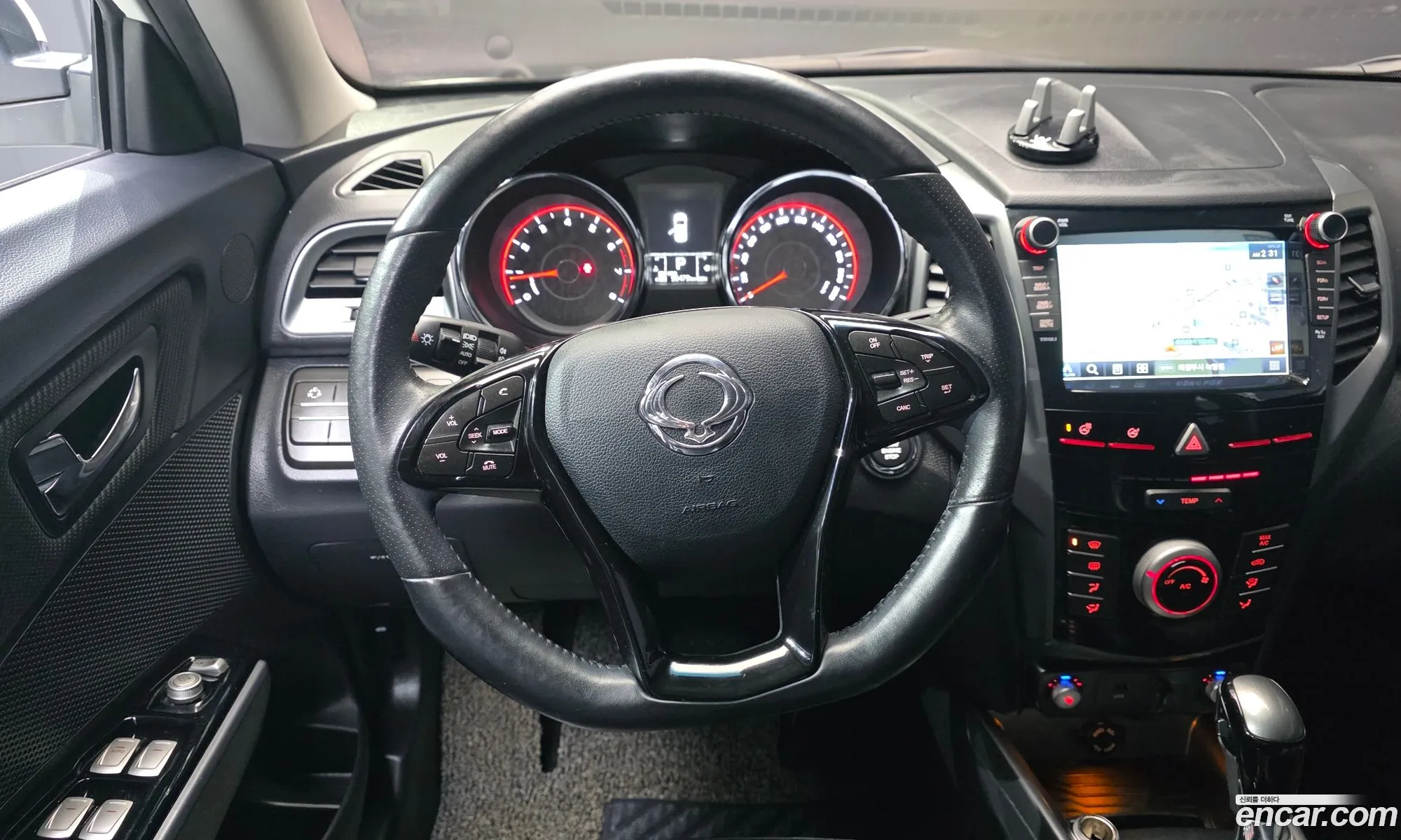KG Mobility (SsangYong) Tivoli Armour 2018 — 2