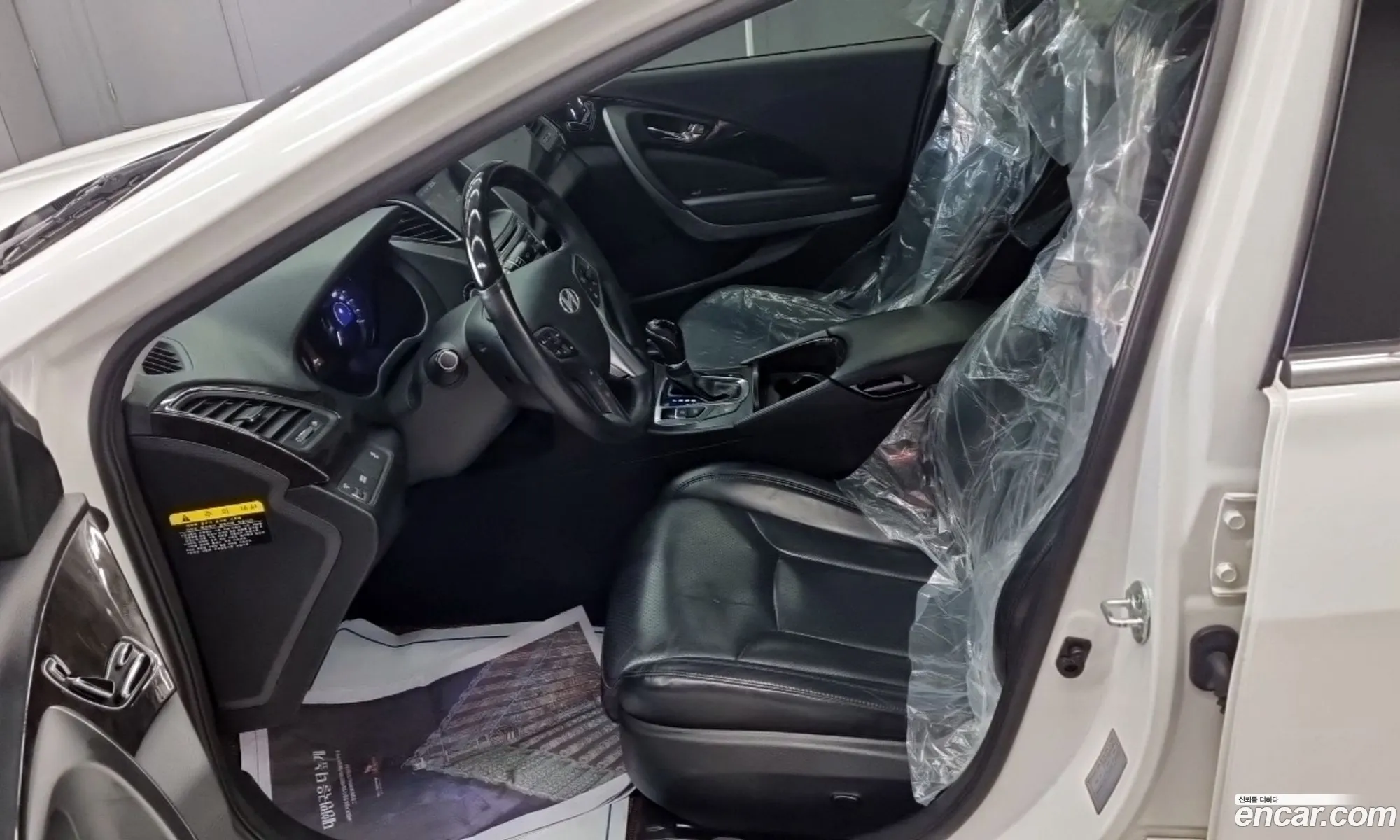 Hyundai Grandeur HG Hybrid 2015 — 6