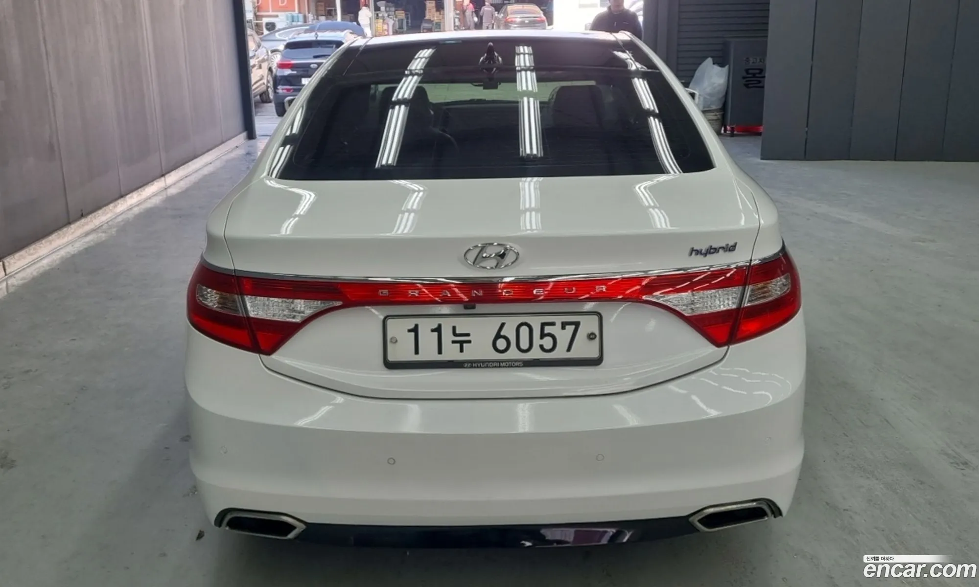 Hyundai Grandeur HG Hybrid 2015 — 3