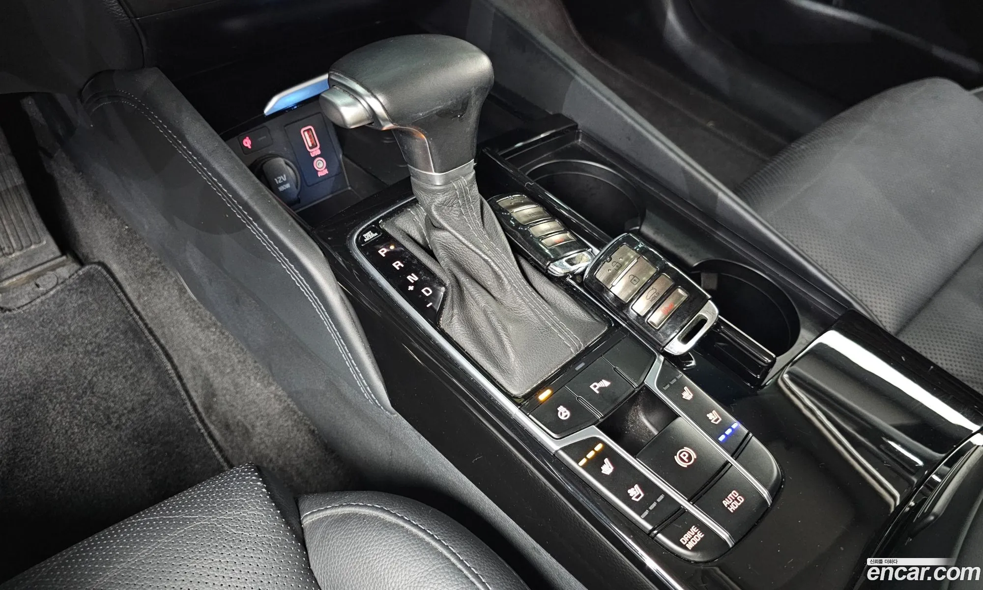 Kia K7 2016 — 14