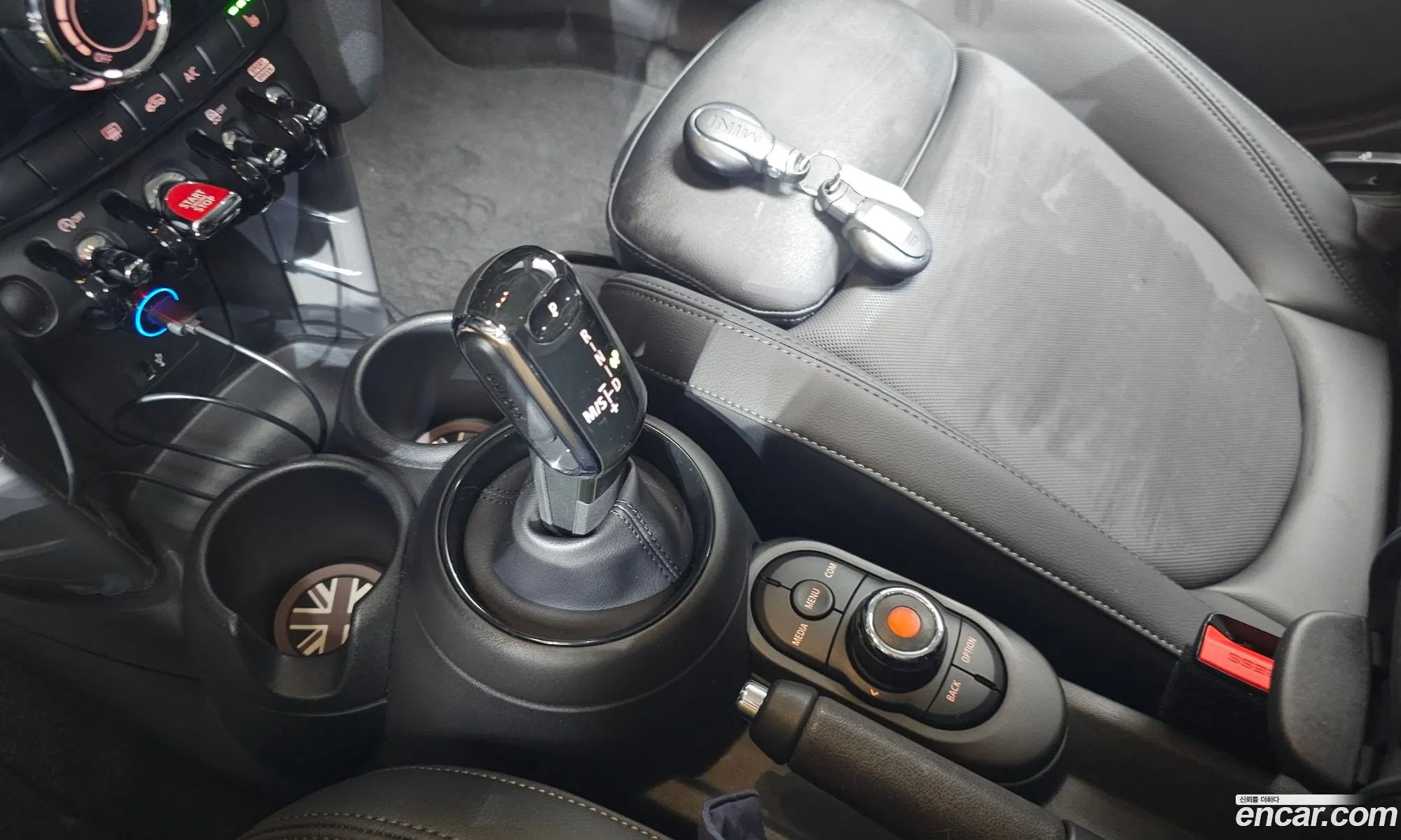 Mini Cooper 2020 — 6