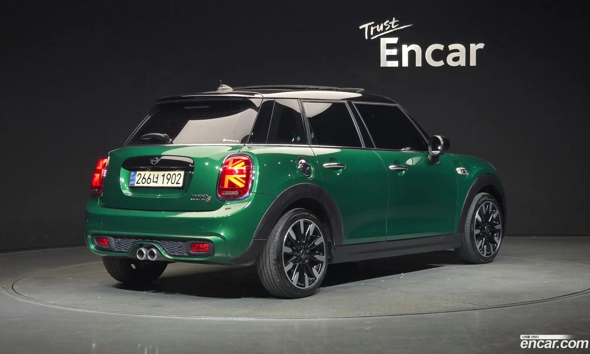 Mini Cooper S 2020 WMWXV9109L2N22781 — 11