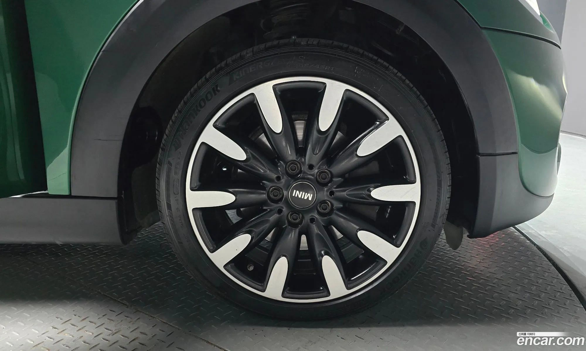 Mini Cooper S 2020 WMWXV9109L2N22781 — 12