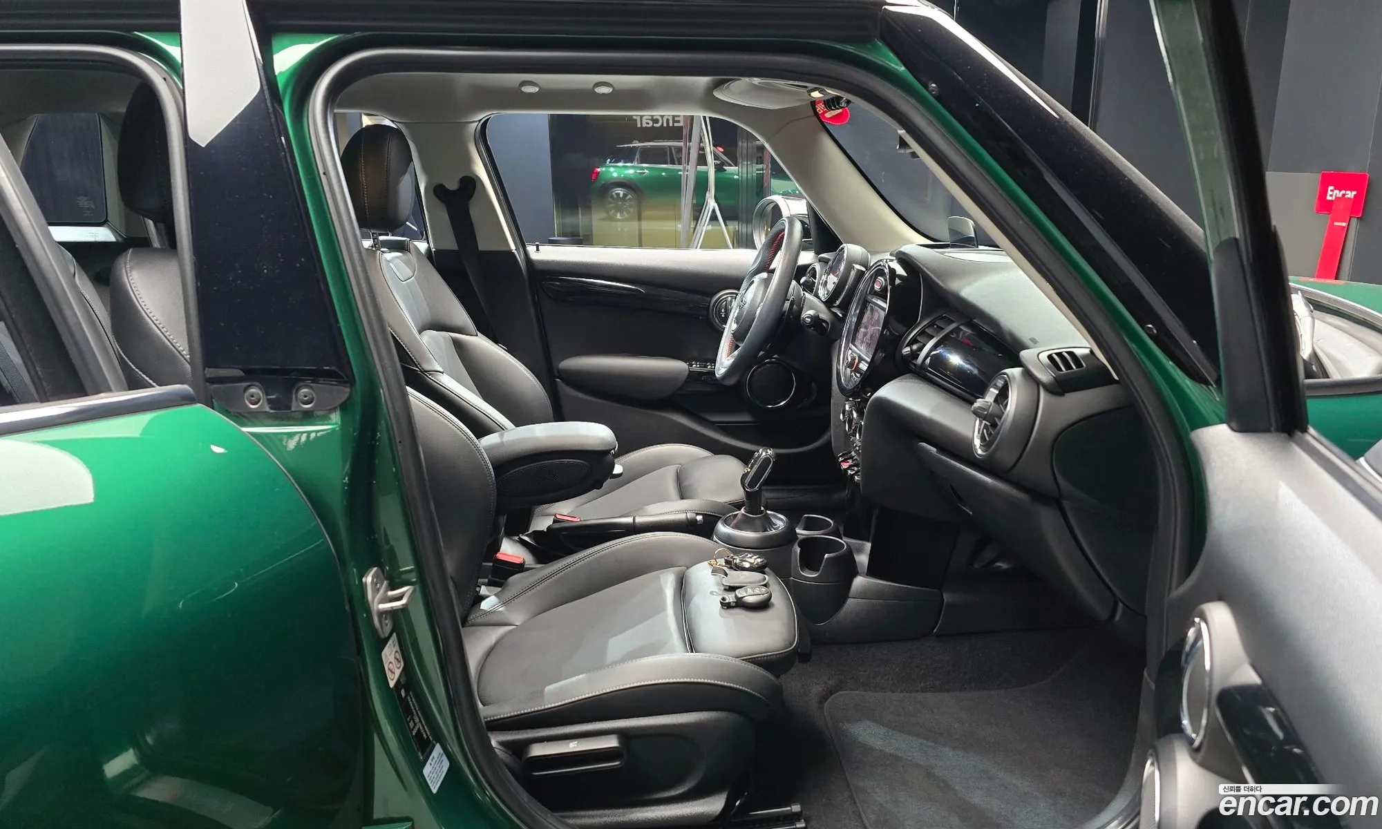 Mini Cooper S 2020 WMWXV9109L2N22781 — 2