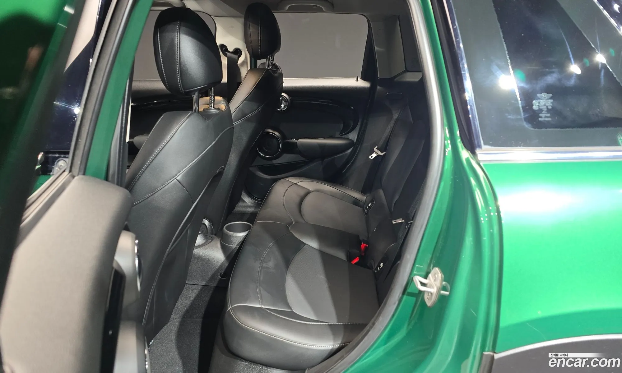 Mini Cooper S 2020 WMWXV9109L2N22781 — 16