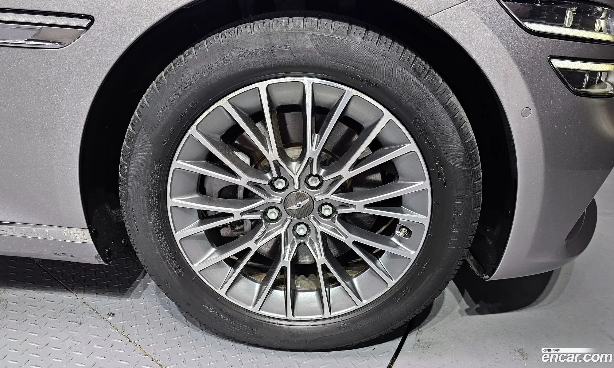 Genesis G80 2021 KMTGB41CDNU122444 — 10