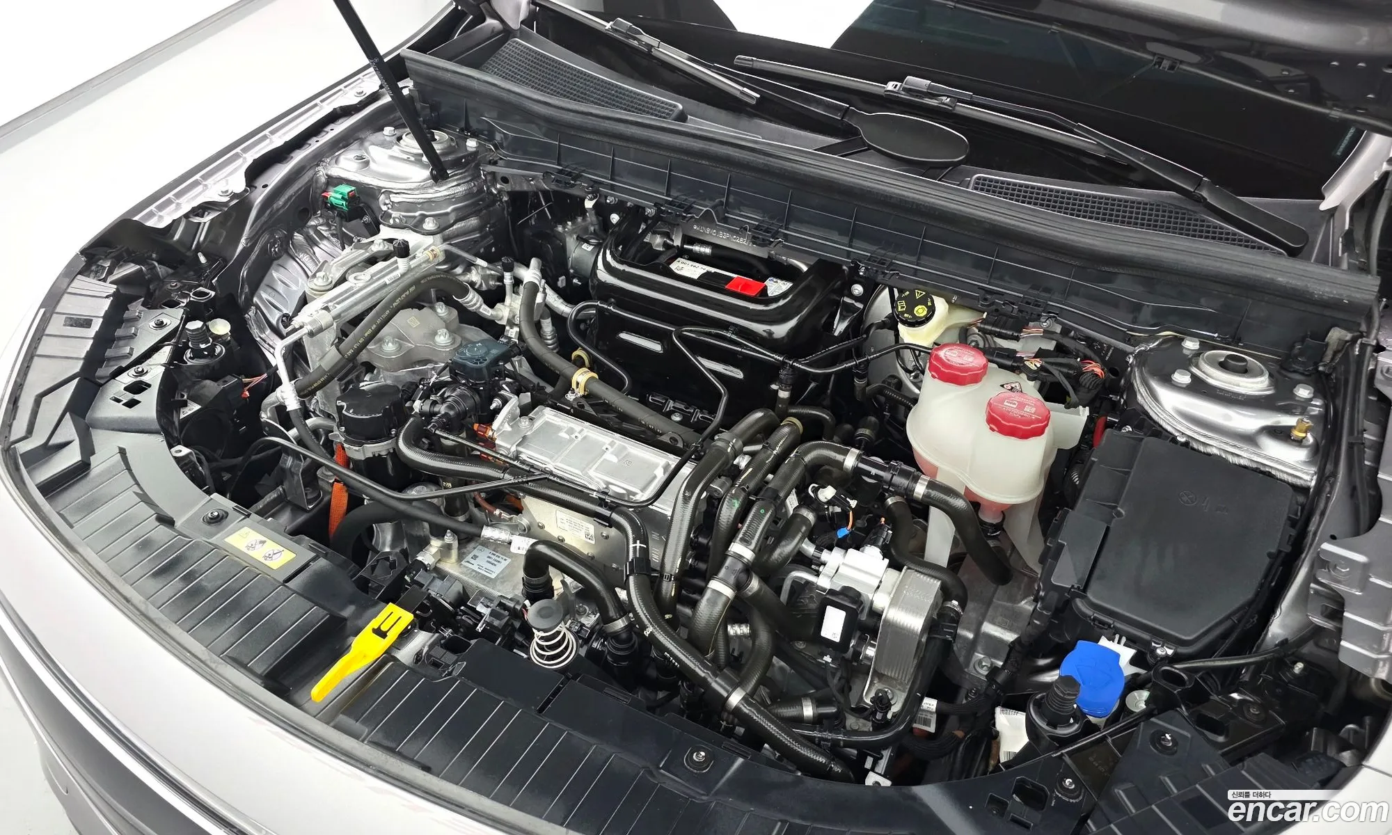 Mercedes-Benz EQB X243 2023 — 13