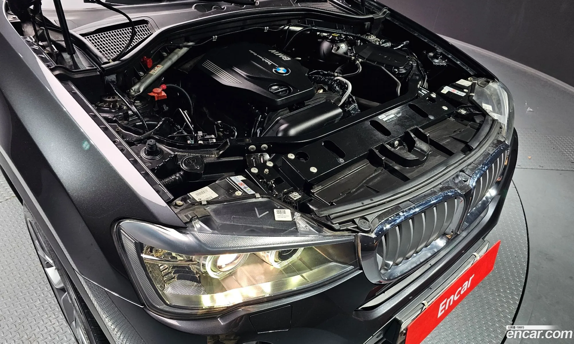 BMW X4 2016 WBAXX1105G0T27953 — 16