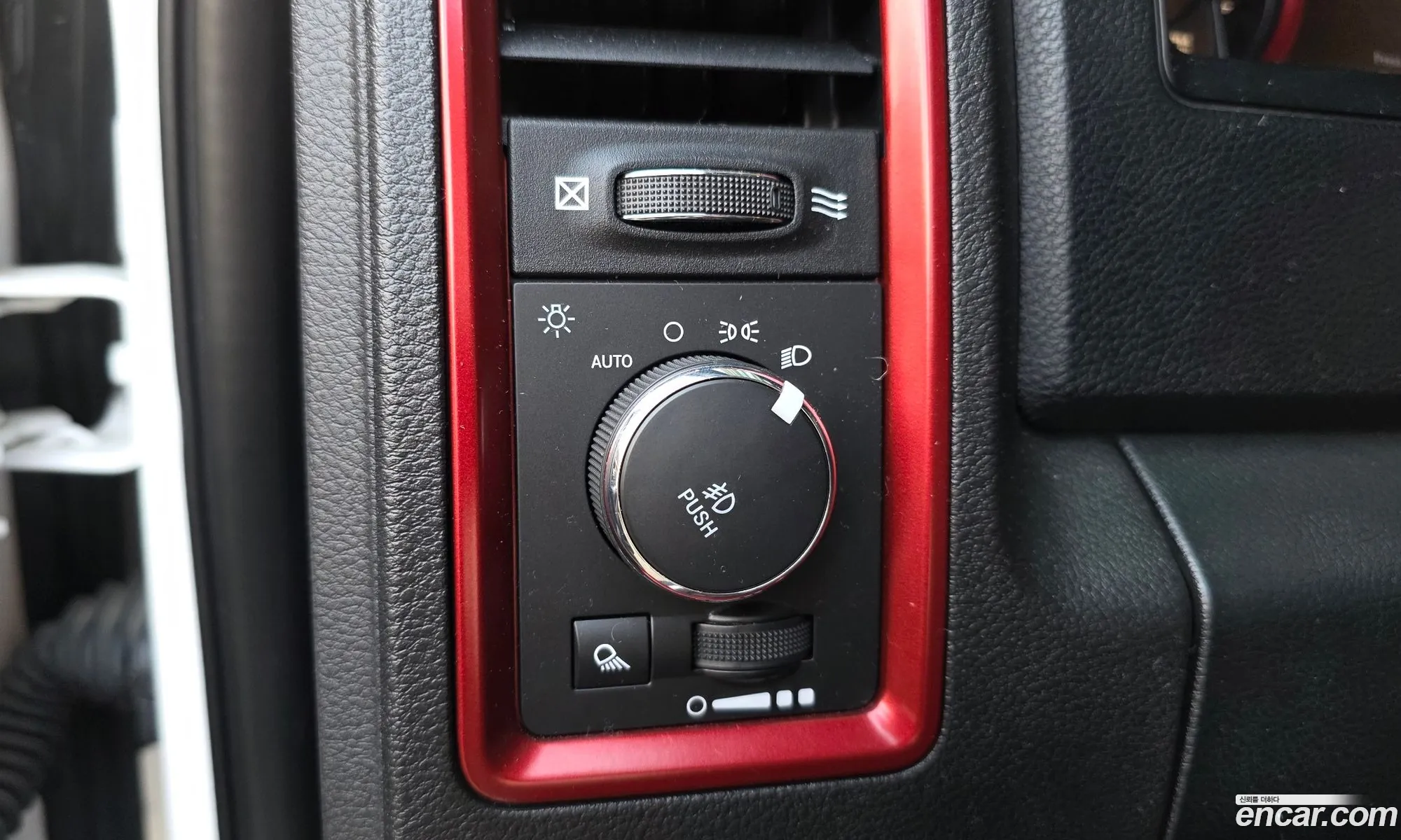 Dodge Ram Pickup 2018 1C6RR7YTXJS202734 — 17