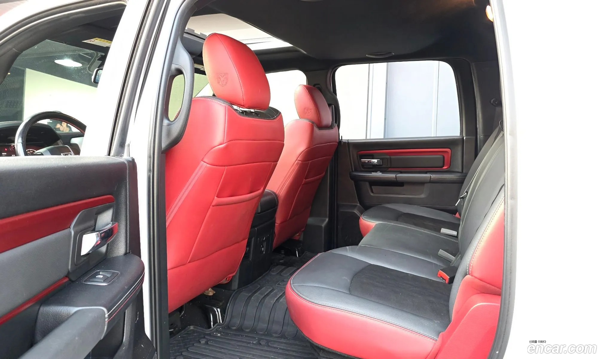 Dodge Ram Pickup 2018 1C6RR7YTXJS202734 — 11