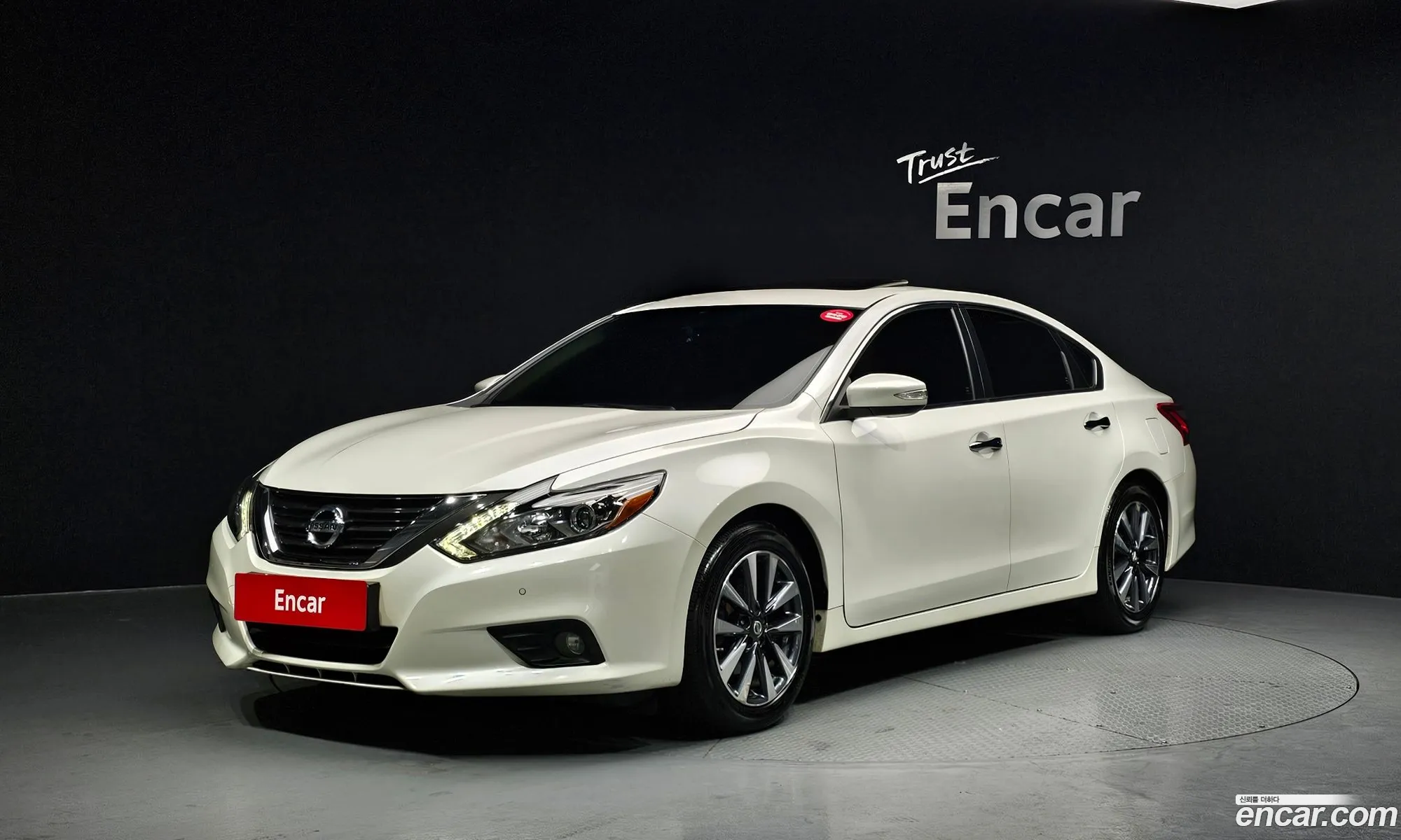 Nissan Altima 2017 1N4AL3AP6HC152602 — 3