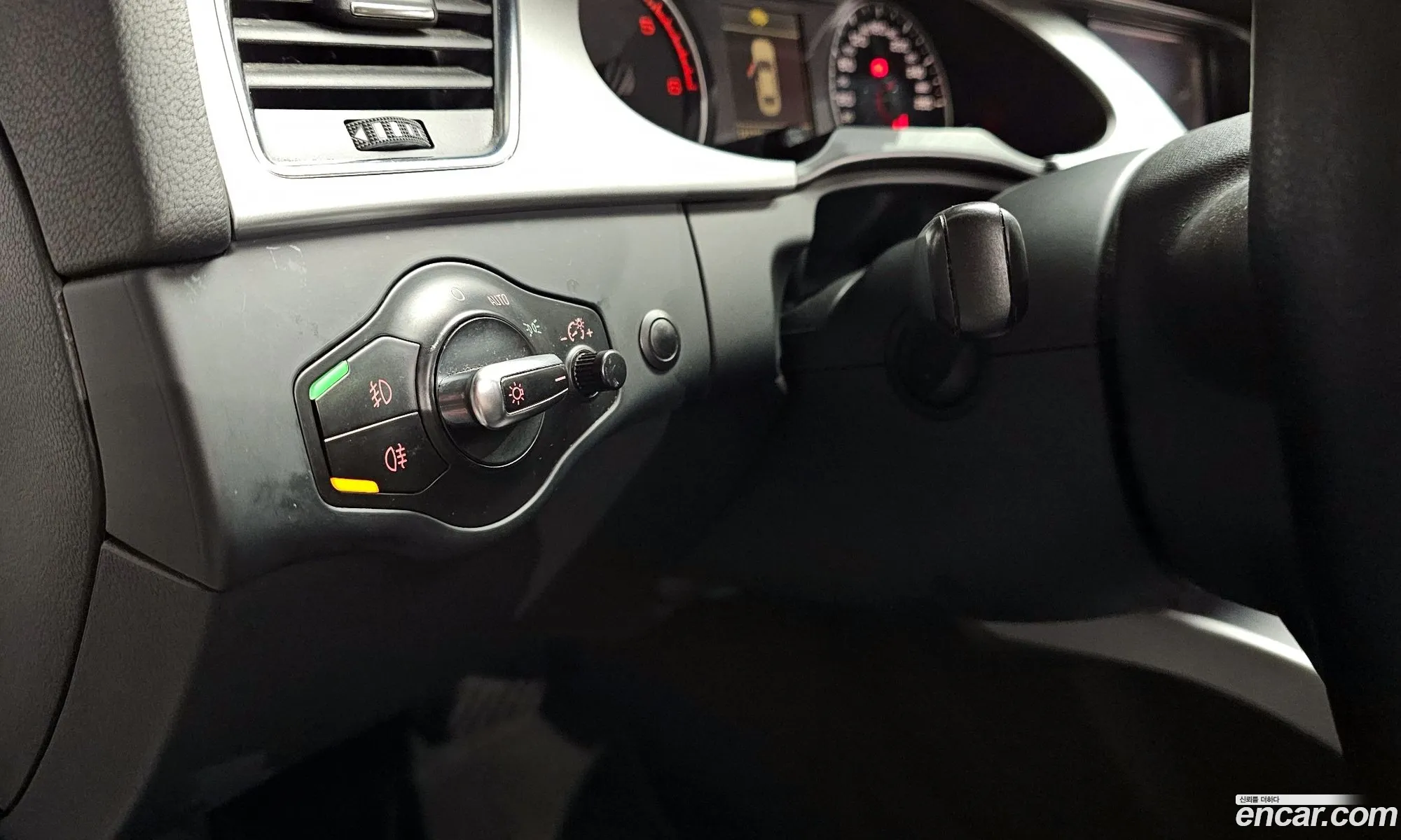 Audi A4 2011 WAUZZZ8K3CN011635 — 9
