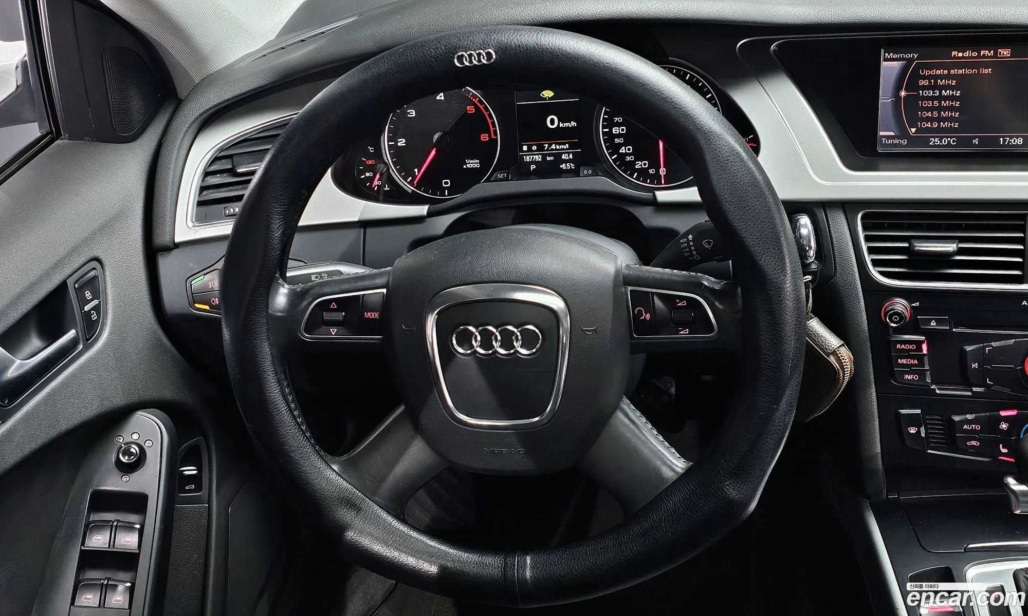 Audi A4 2011 WAUZZZ8K3CN011635 — 12