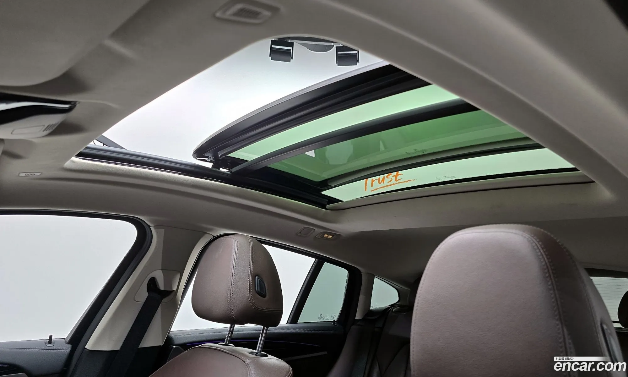 BMW X4 2021 WBAVJ9105M9G23993 — 4