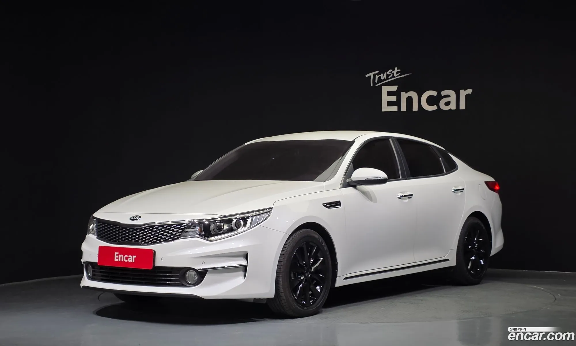 Kia K5 2017 — 10