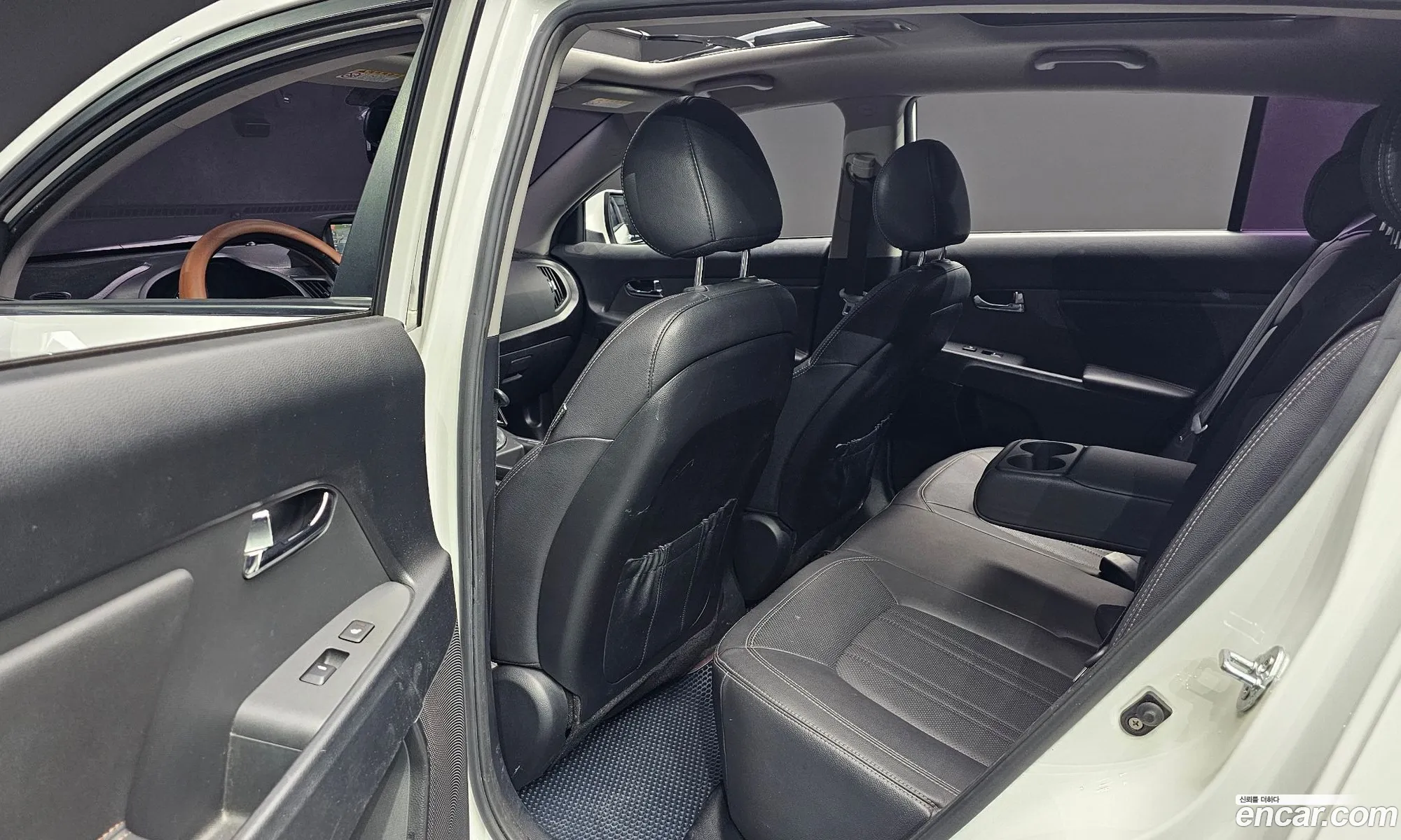 Kia Sportage R 2011 — 9