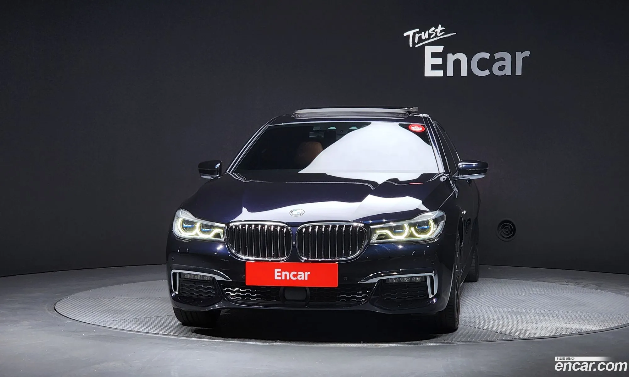 BMW 7 Series 2018 — 11