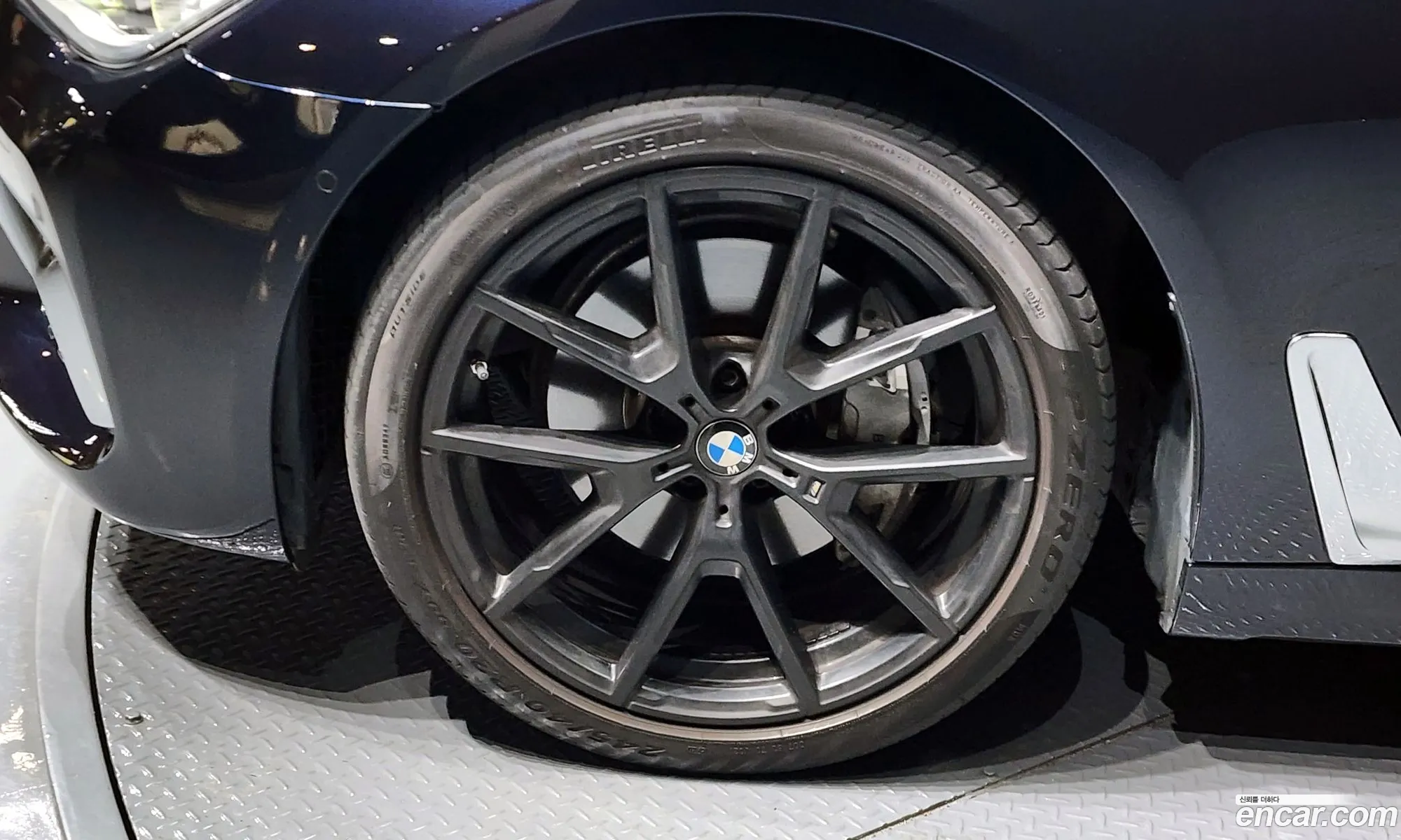 BMW 7 Series 2018 — 6