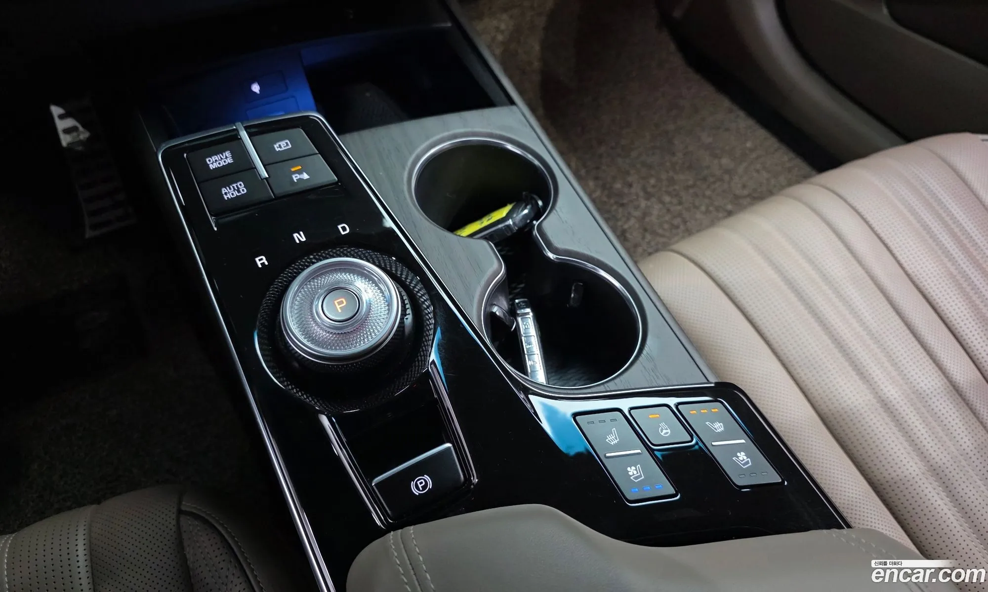Kia K8 2023 — 18