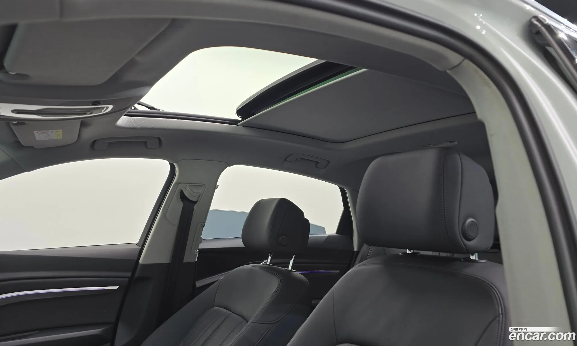 Audi e-tron 2021 WAUZZZGE — 18