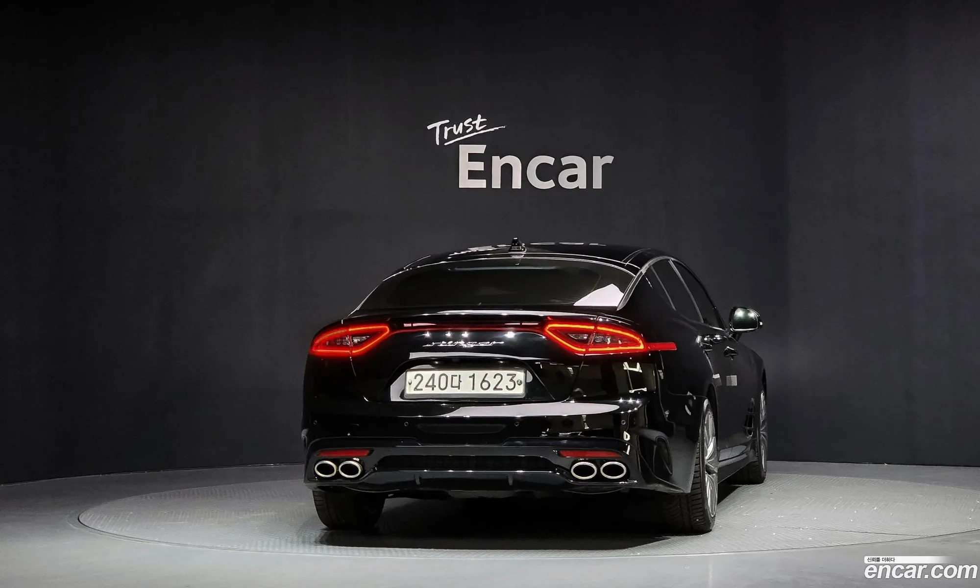 Kia Stinger 2019 — 7