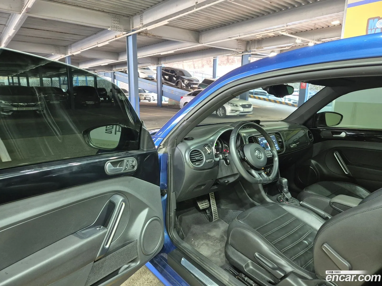 Volkswagen The Beetle 2012 — 14