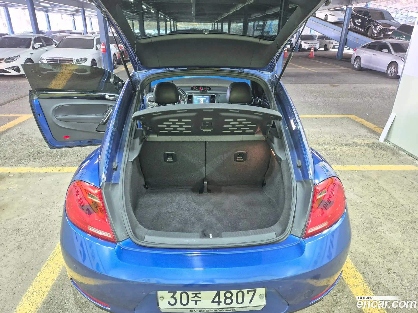 Volkswagen The Beetle 2012 — 10