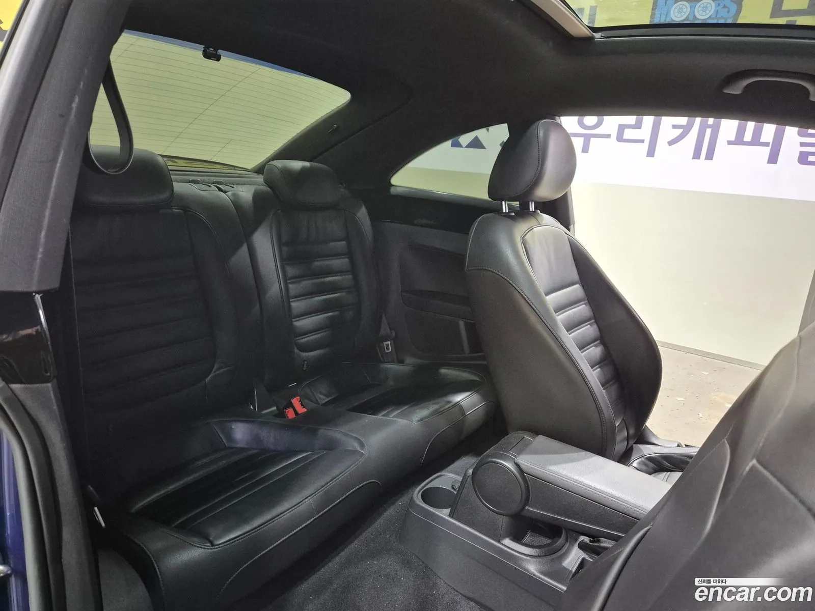 Volkswagen The Beetle 2012 — 9