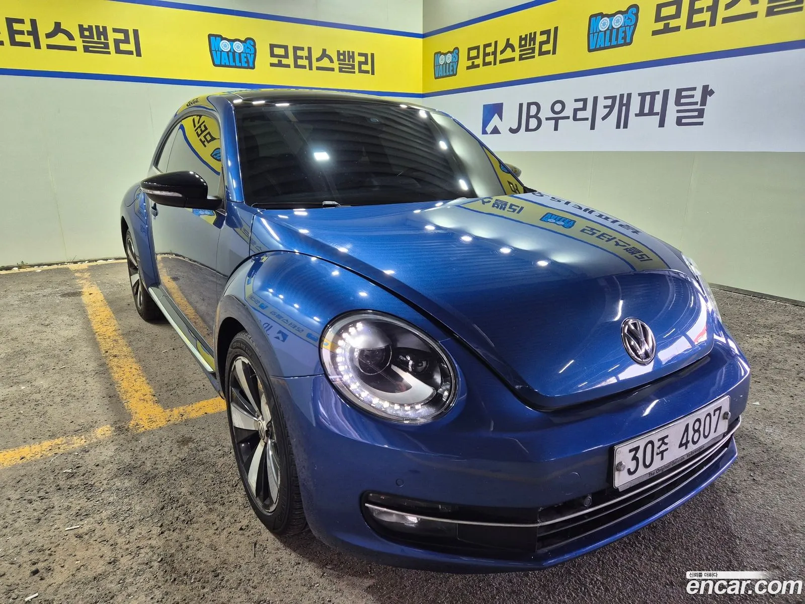 Volkswagen The Beetle 2012 — 12