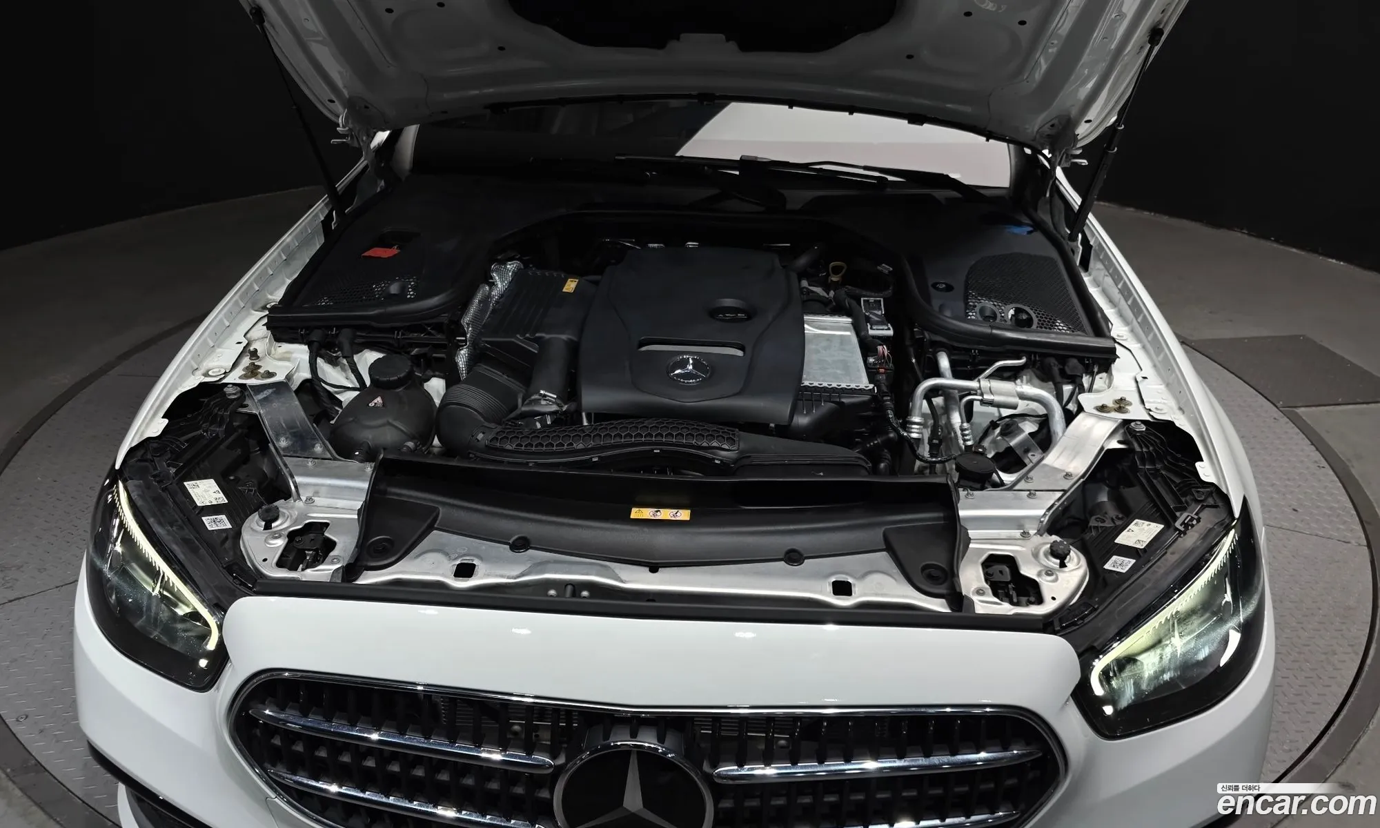 Mercedes-Benz E-Class W213 2021 — 16